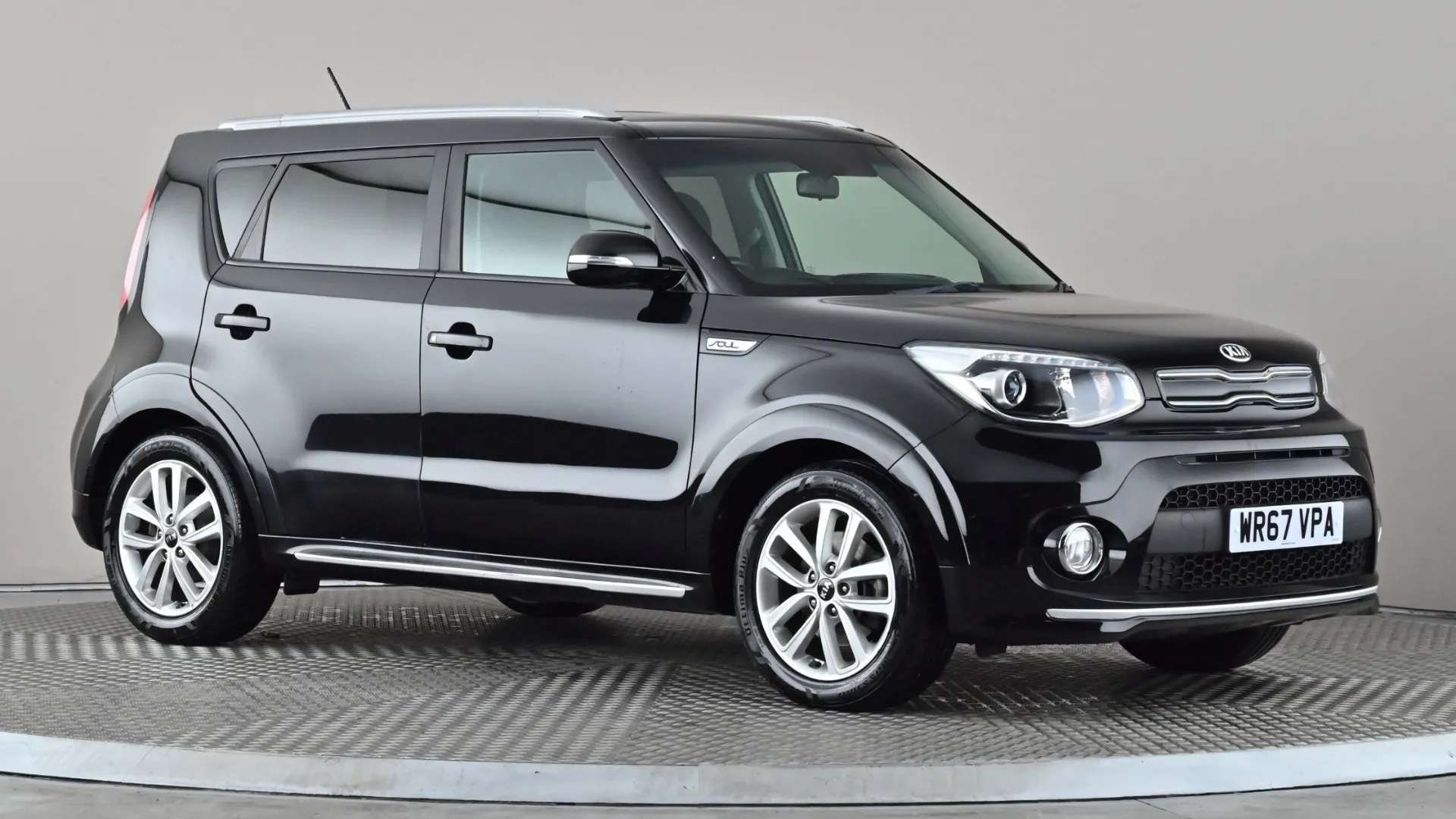 A 2017 KIA SOUL 1.6 GDi 2 A 2017 KIA SOUL 1.6 GDi 2