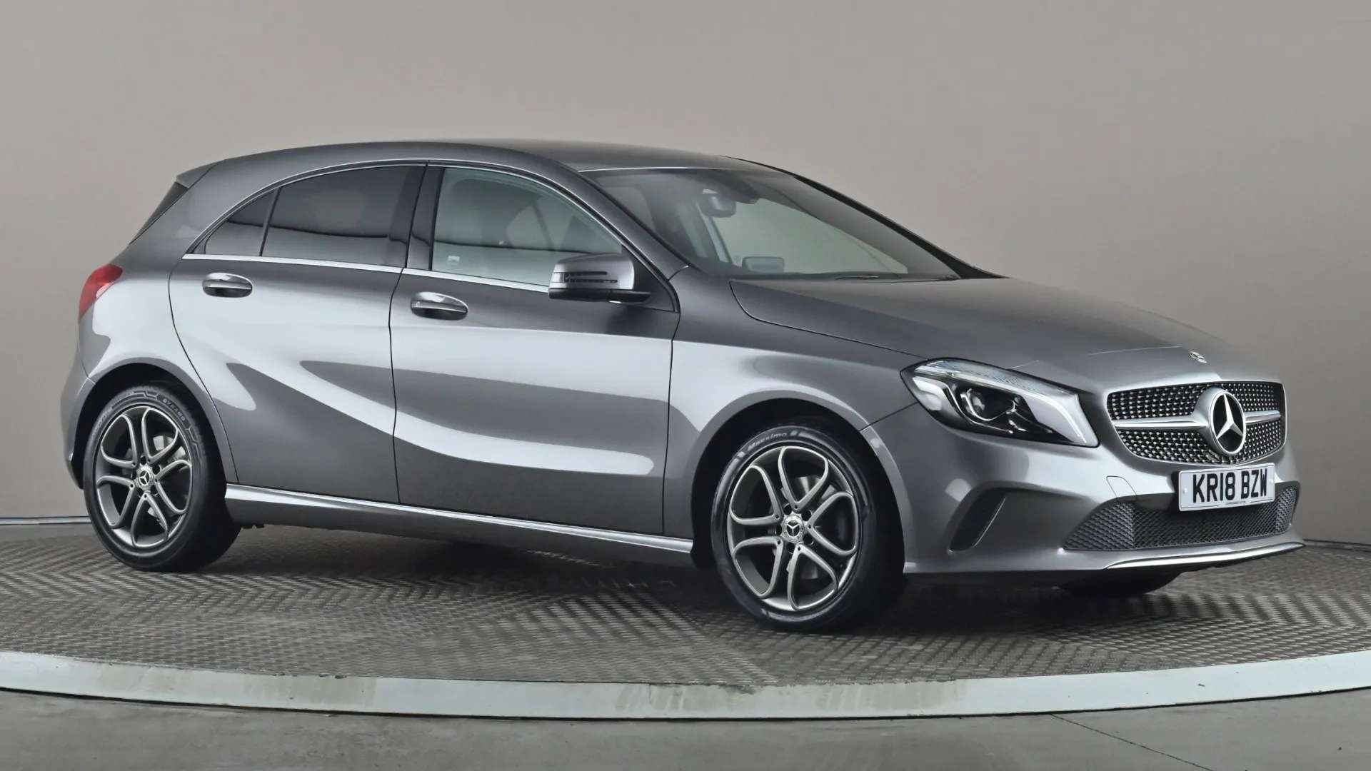 A 2018 MERCEDES-BENZ A CLASS A200d Sport Edition A 2018 MERCEDES-BENZ A CLASS A200d Sport Edition