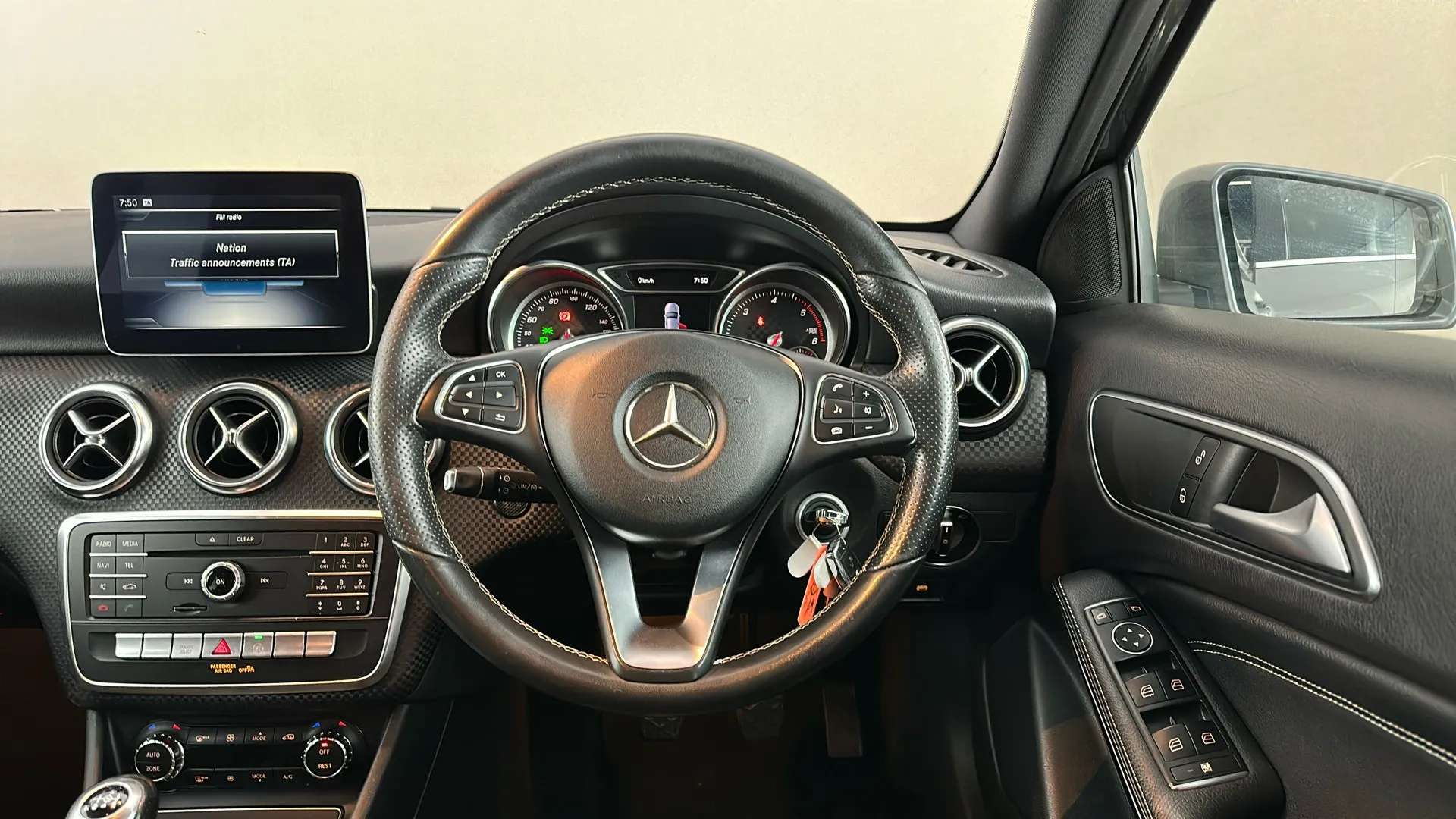 2018 MERCEDES-BENZ A CLASS 2018 MERCEDES-BENZ A CLASS