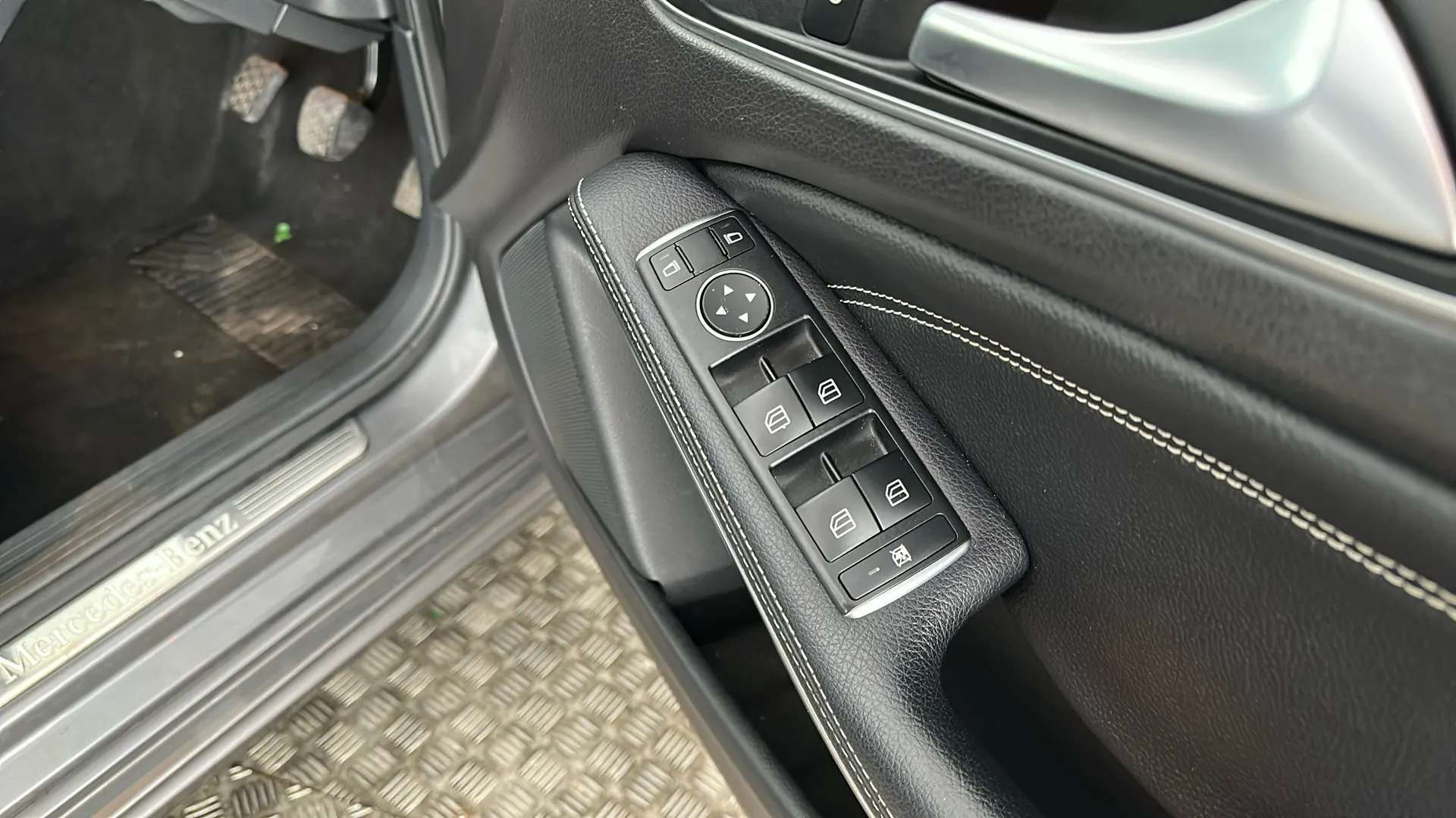 2018 MERCEDES-BENZ A CLASS 2018 MERCEDES-BENZ A CLASS