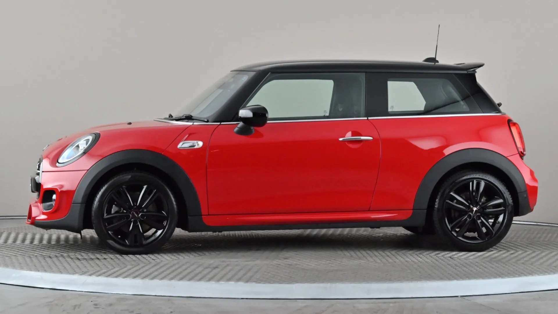 A 2020 MINI HATCH 2.0 Cooper S Sport II Auto A 2020 MINI HATCH 2.0 Cooper S Sport II Auto