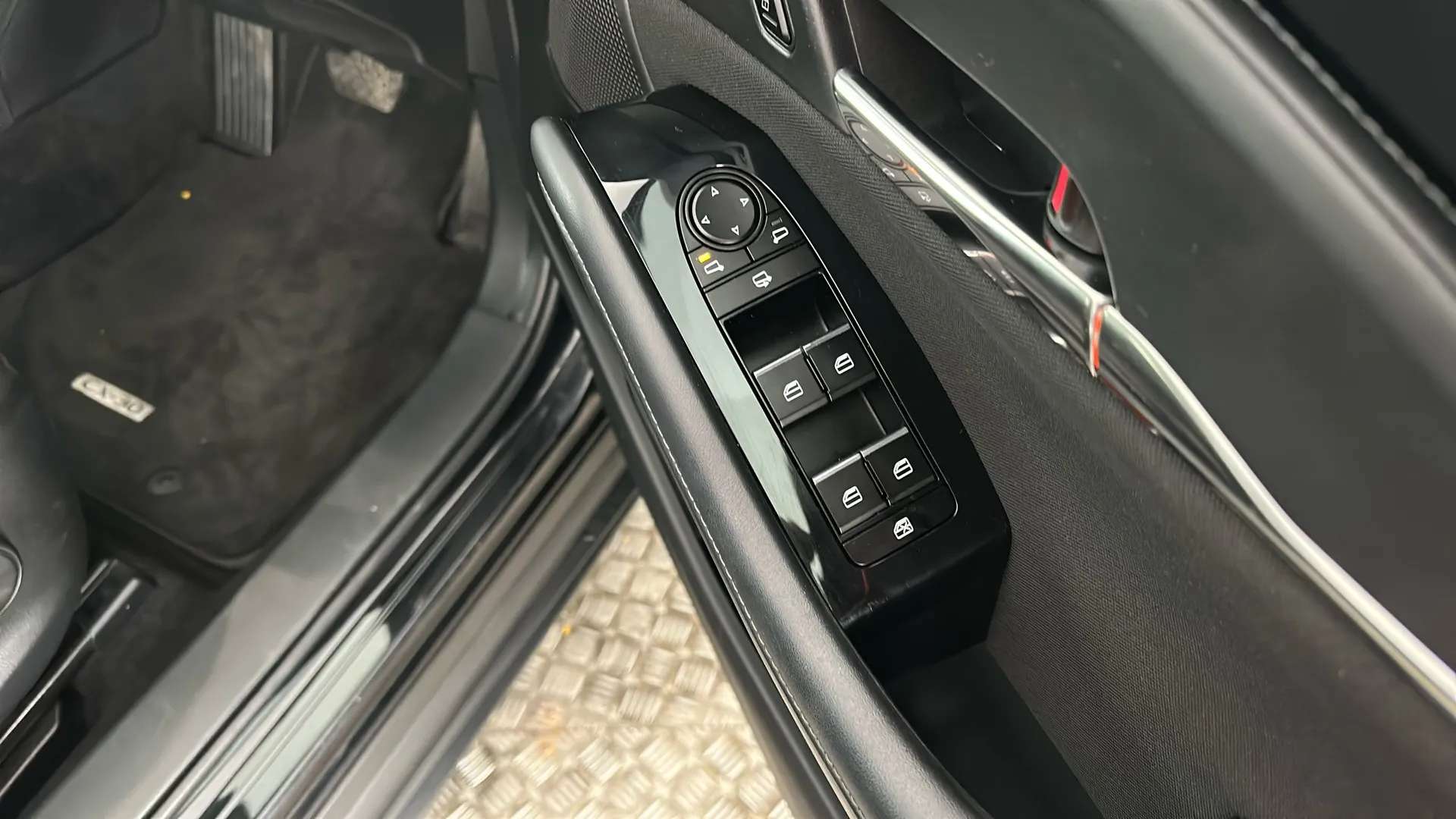 2023 MAZDA CX-30 2023 MAZDA CX-30