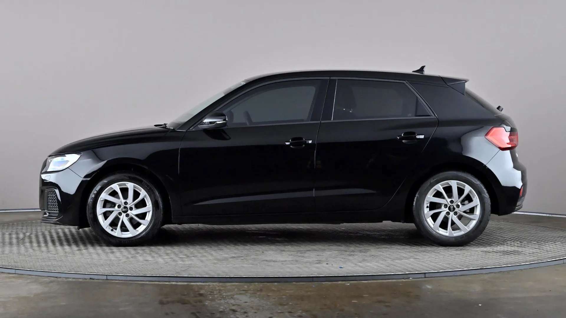 A 2021 AUDI A1 30 TFSI 110 Sport S Tronic A 2021 AUDI A1 30 TFSI 110 Sport S Tronic