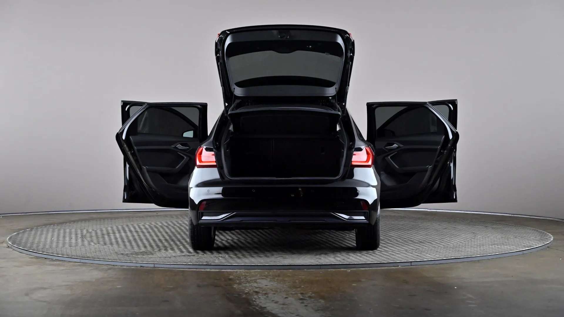 2021 AUDI A1 2021 AUDI A1