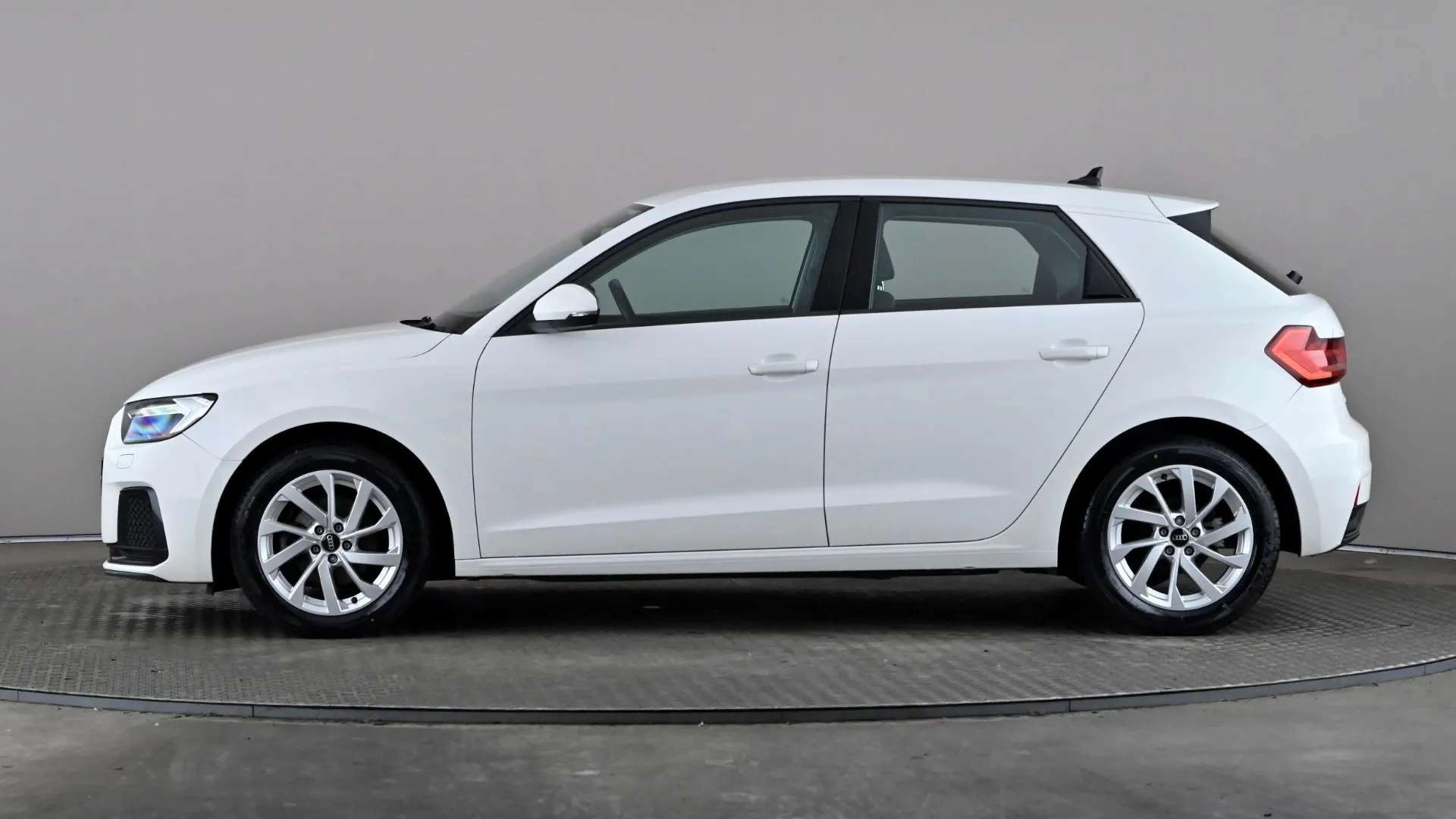 A 2022 AUDI A1 30 TFSI 110 Sport S Tronic A 2022 AUDI A1 30 TFSI 110 Sport S Tronic
