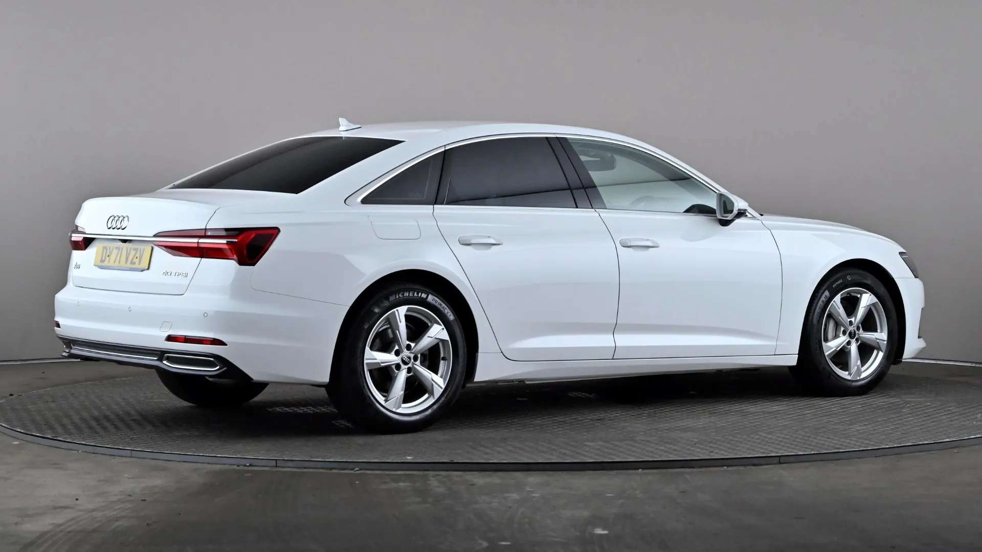2021 AUDI A6 2021 AUDI A6