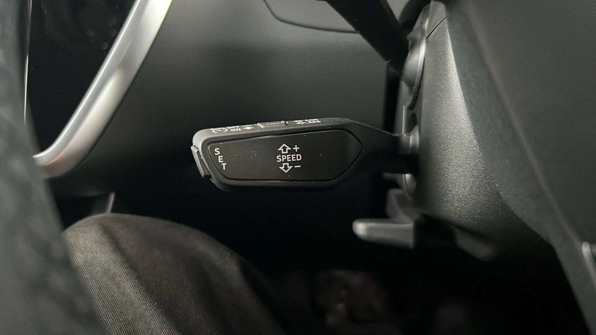 2021 AUDI A6 2021 AUDI A6