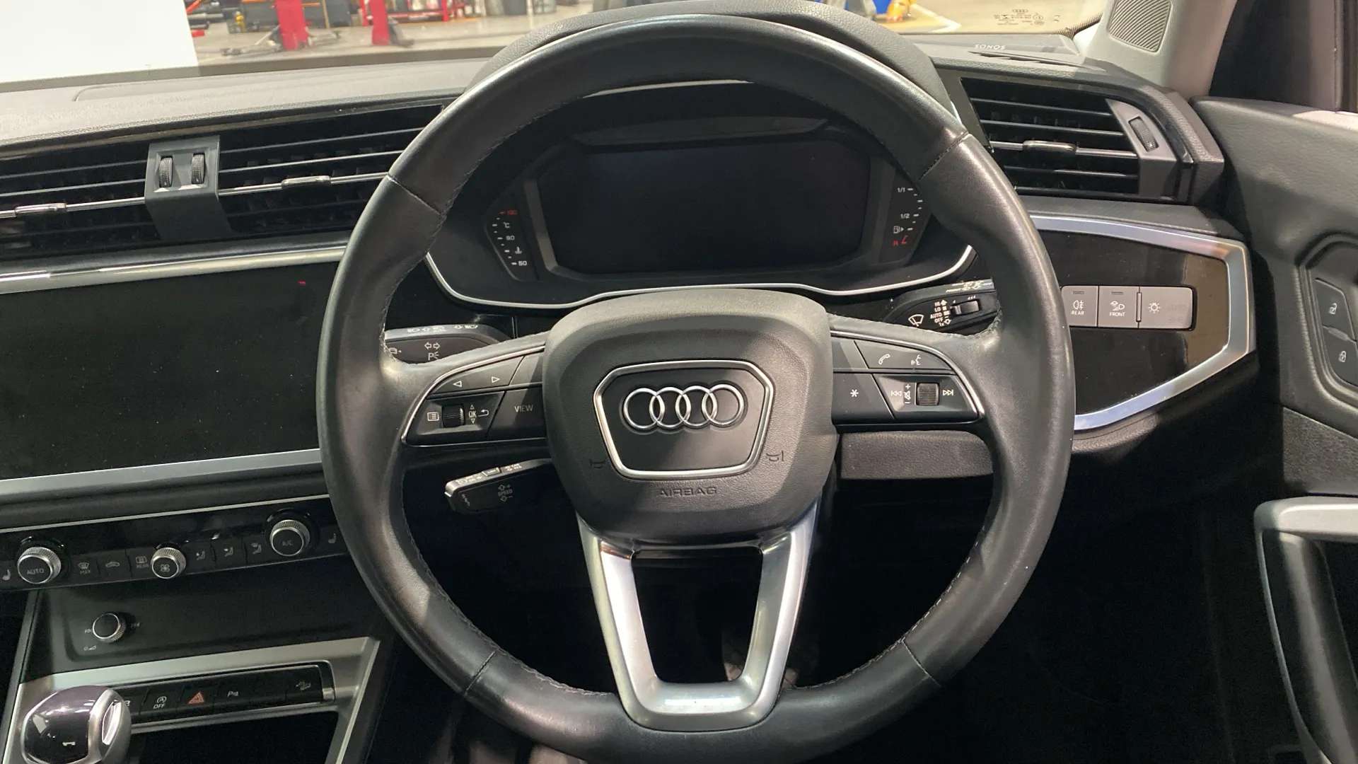 2022 AUDI Q3 2022 AUDI Q3