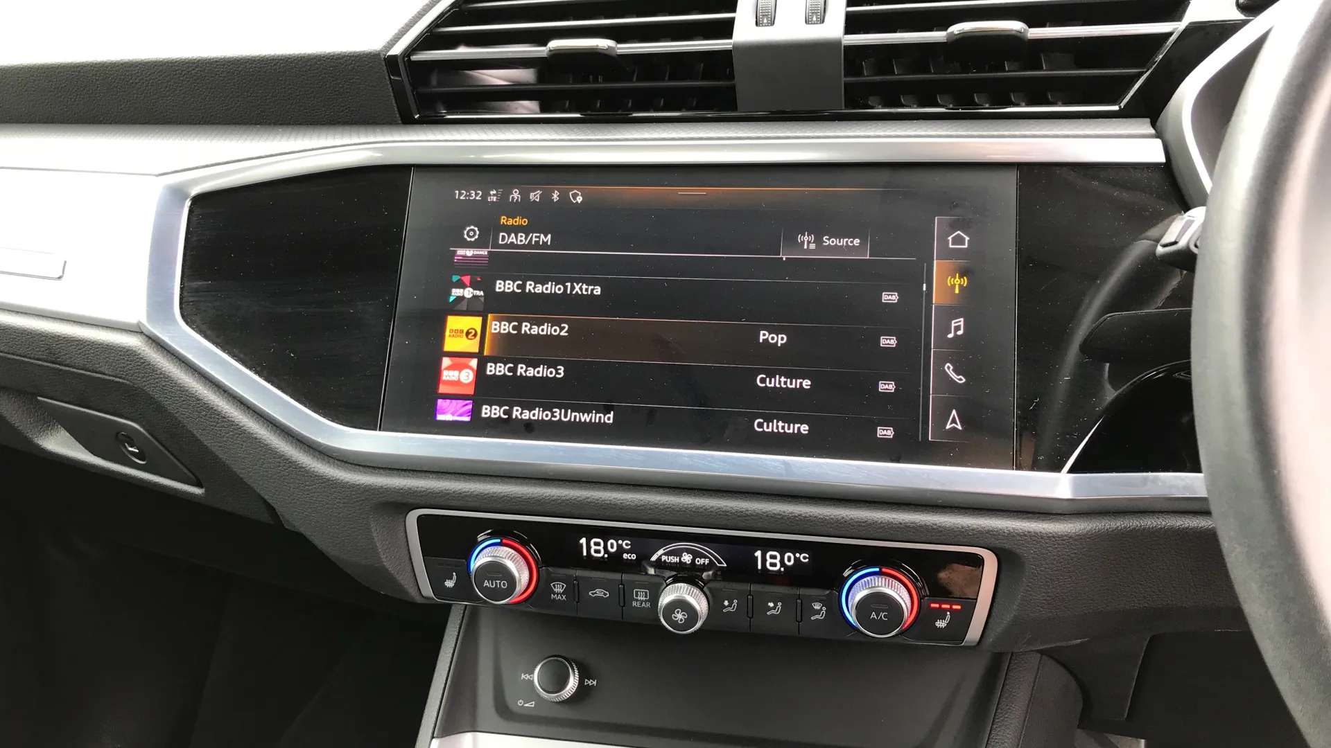 2022 AUDI Q3 2022 AUDI Q3