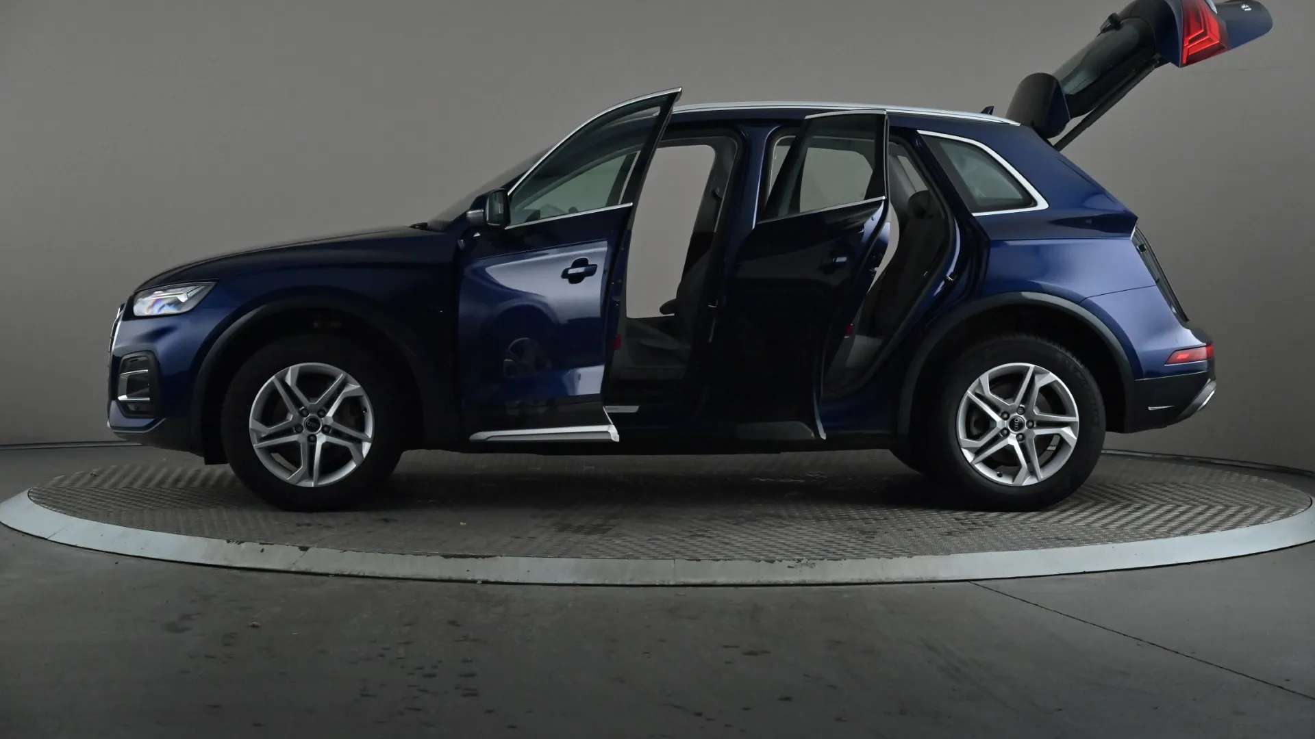 2021 AUDI Q5 2021 AUDI Q5