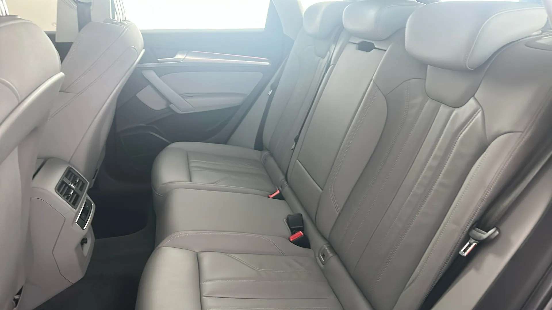 2021 AUDI Q5 2021 AUDI Q5