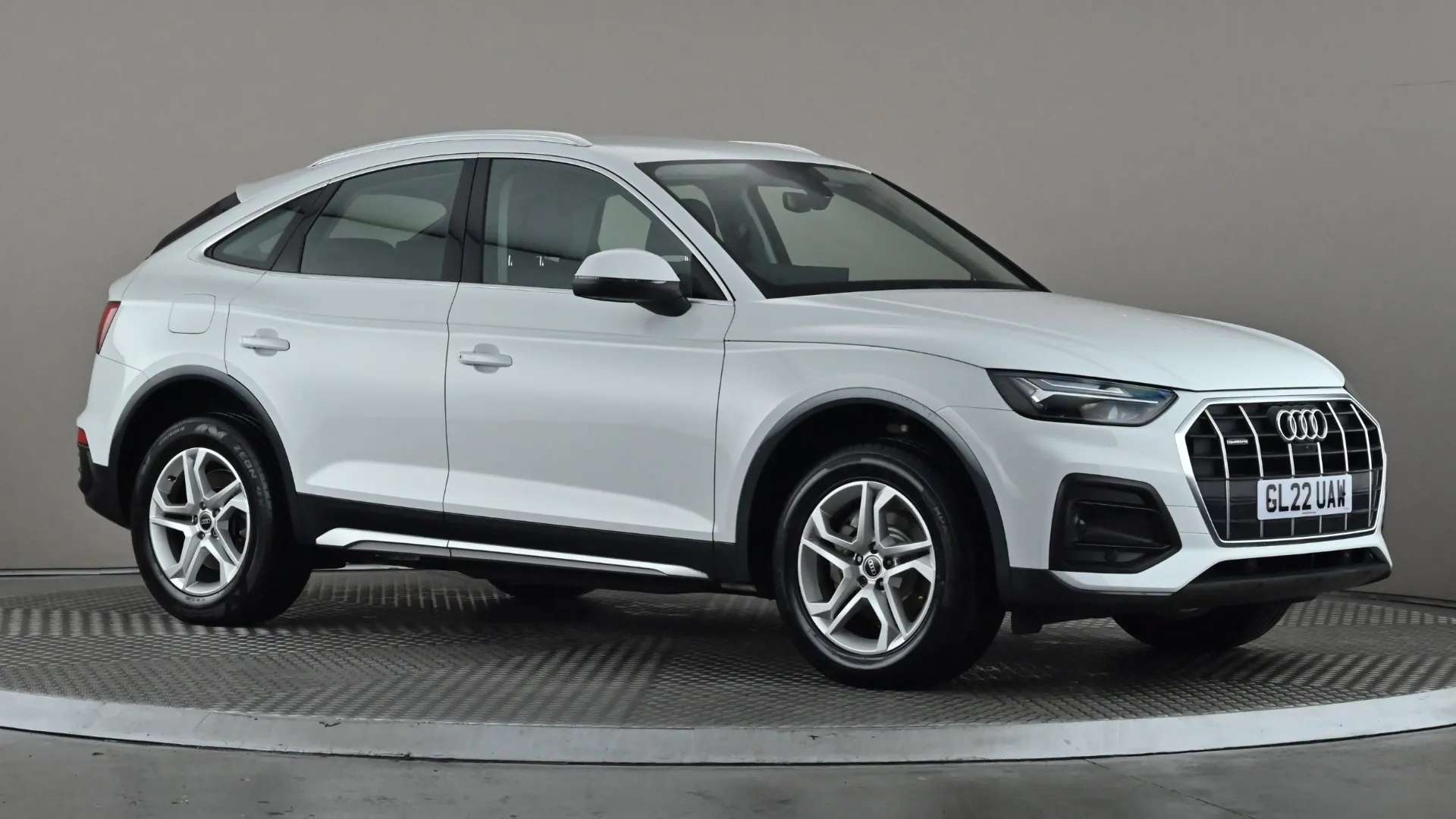 A 2022 AUDI Q5 40 TDI Quattro Sport S Tronic A 2022 AUDI Q5 40 TDI Quattro Sport S Tronic