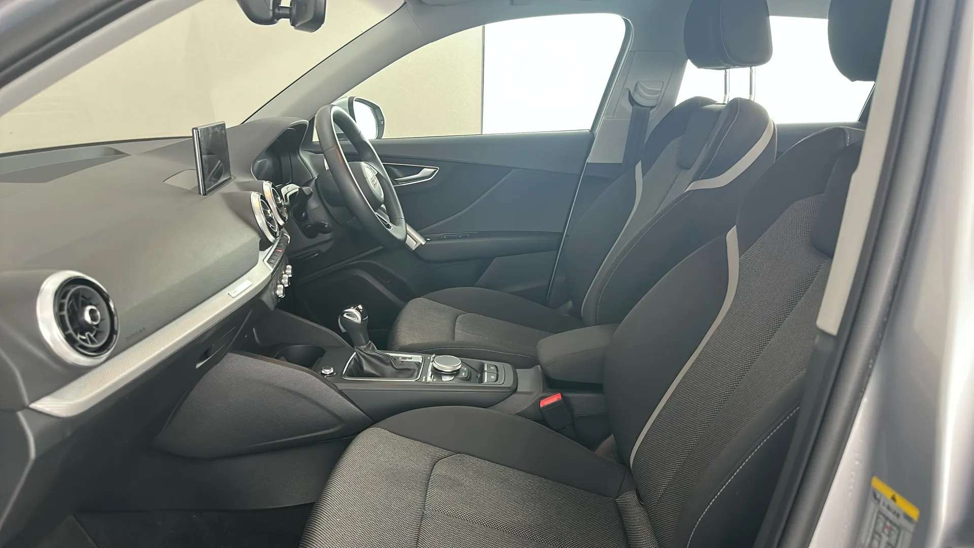 2023 AUDI Q2 2023 AUDI Q2