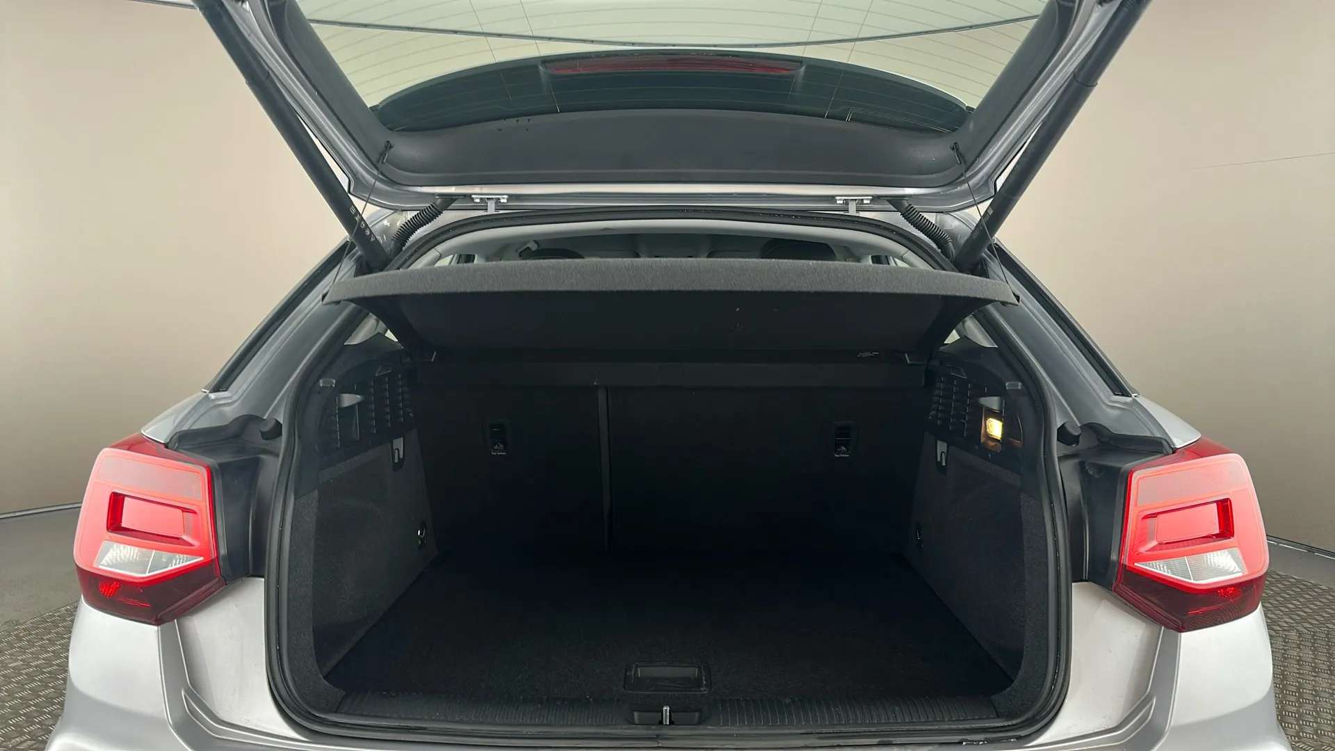 2023 AUDI Q2 2023 AUDI Q2