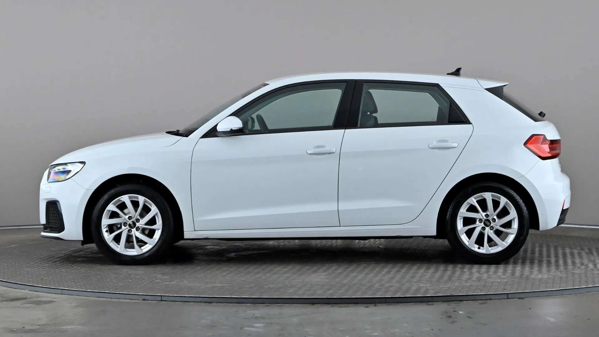 A 0 AUDI A1 25 TFSI Sport S Tronic A 0 AUDI A1 25 TFSI Sport S Tronic