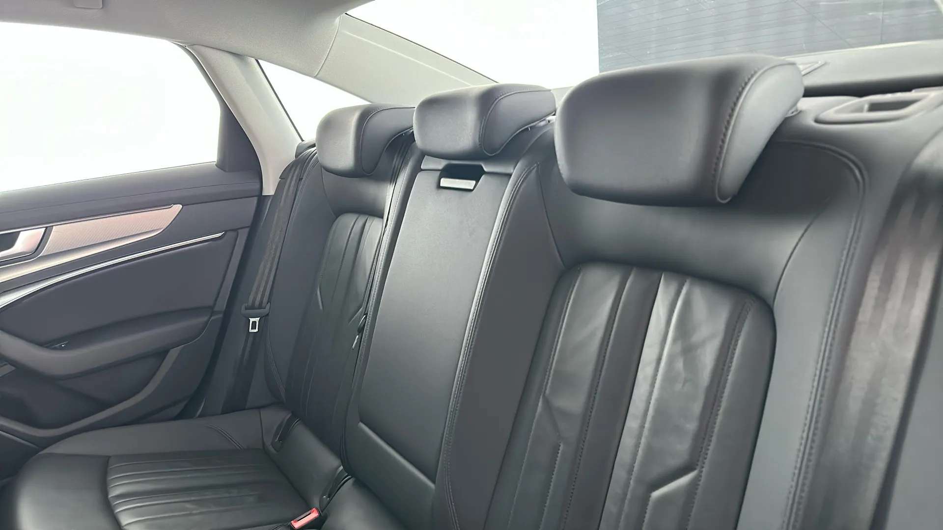2022 AUDI A6 2022 AUDI A6