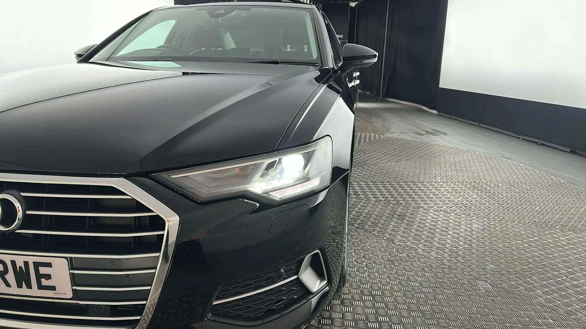 2022 AUDI A6 2022 AUDI A6