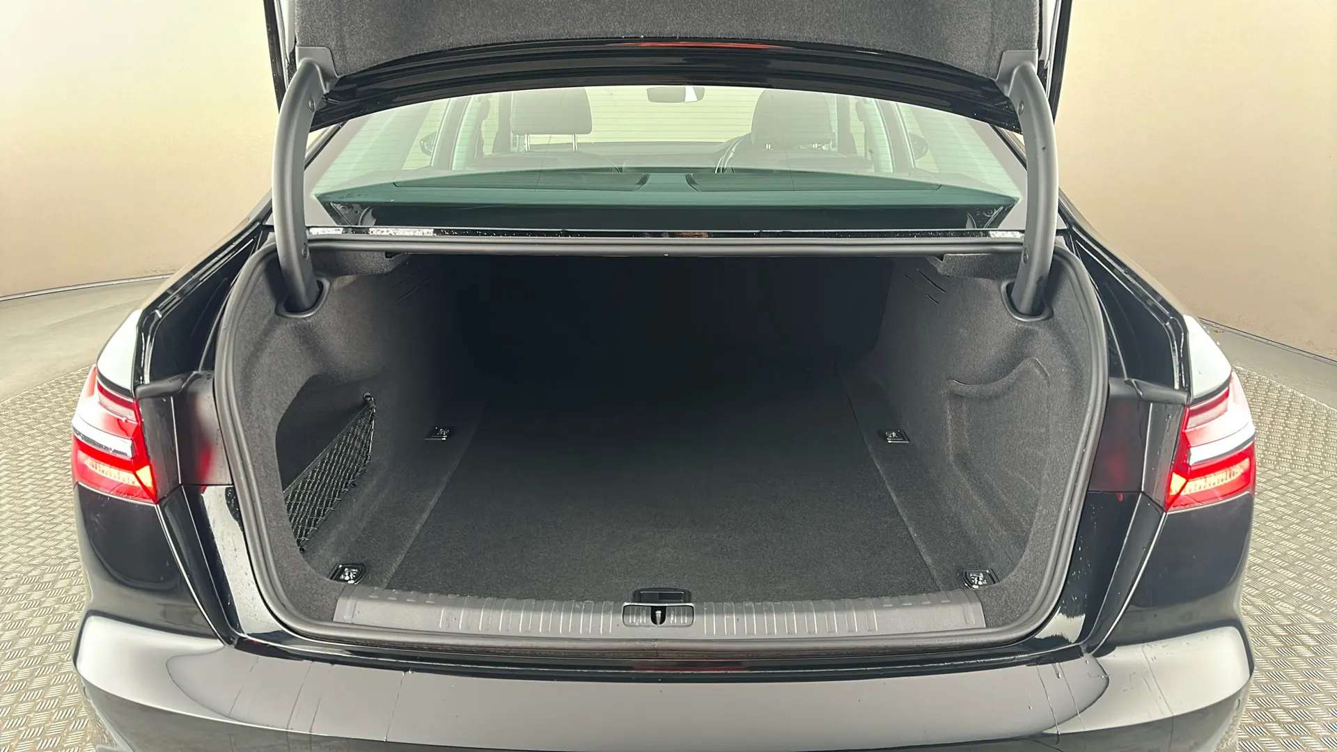 2022 AUDI A6 2022 AUDI A6