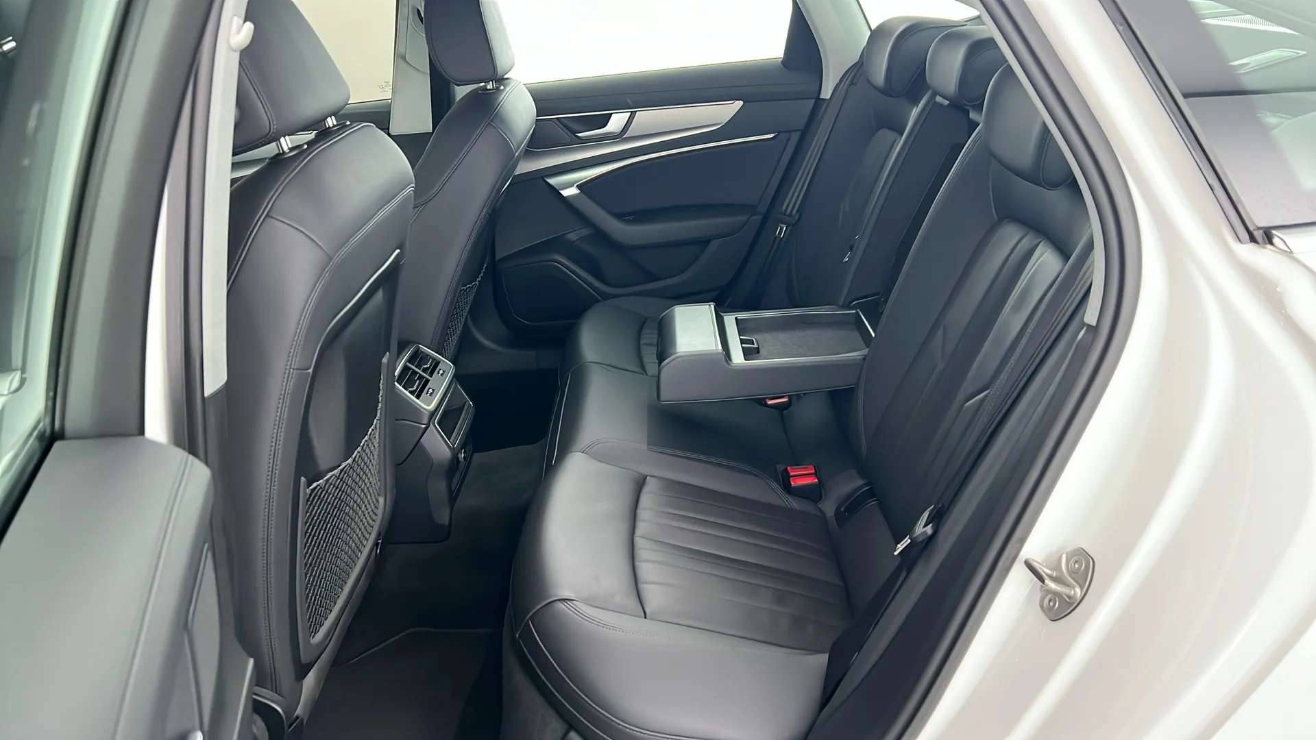 2022 AUDI A6 2022 AUDI A6