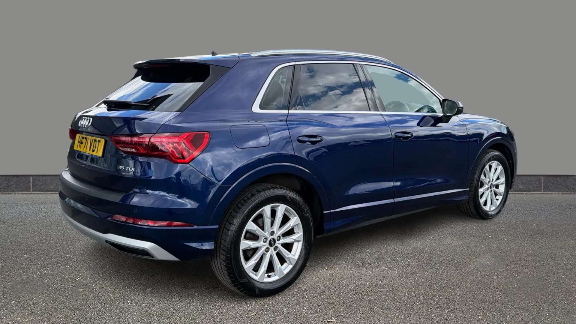 2021 AUDI Q3 2021 AUDI Q3