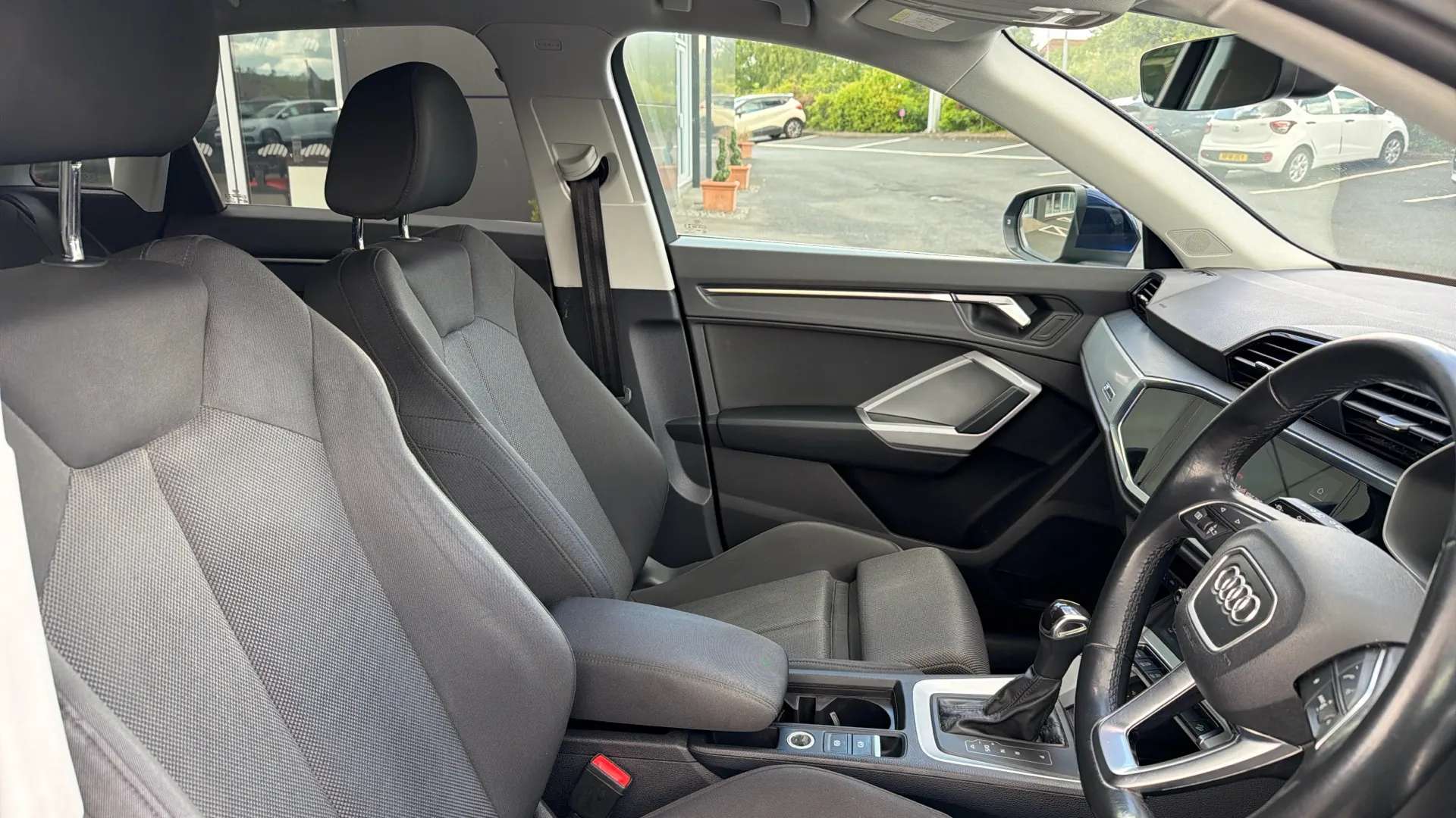 2021 AUDI Q3 2021 AUDI Q3