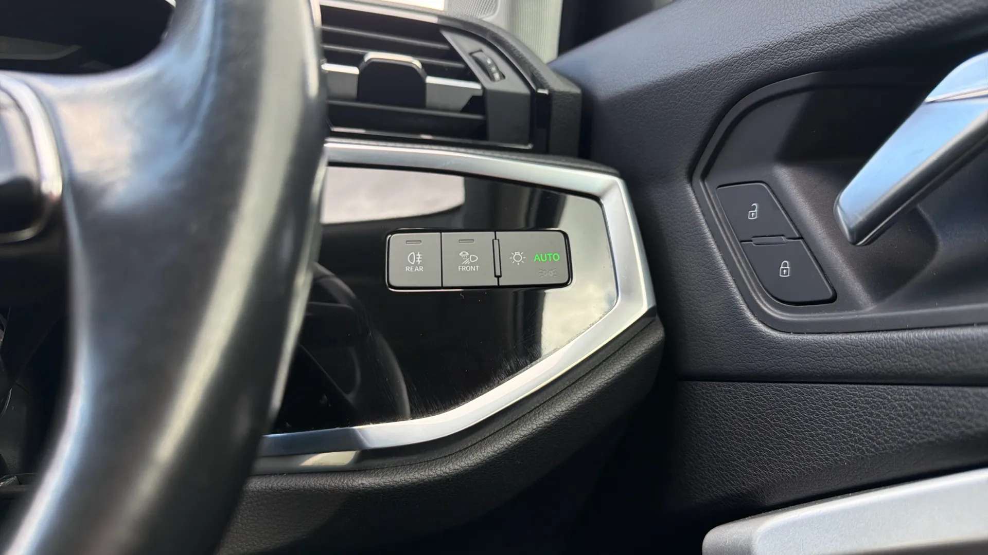 2021 AUDI Q3 2021 AUDI Q3