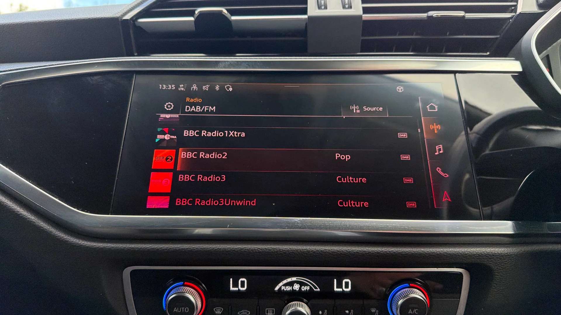 2021 AUDI Q3 2021 AUDI Q3