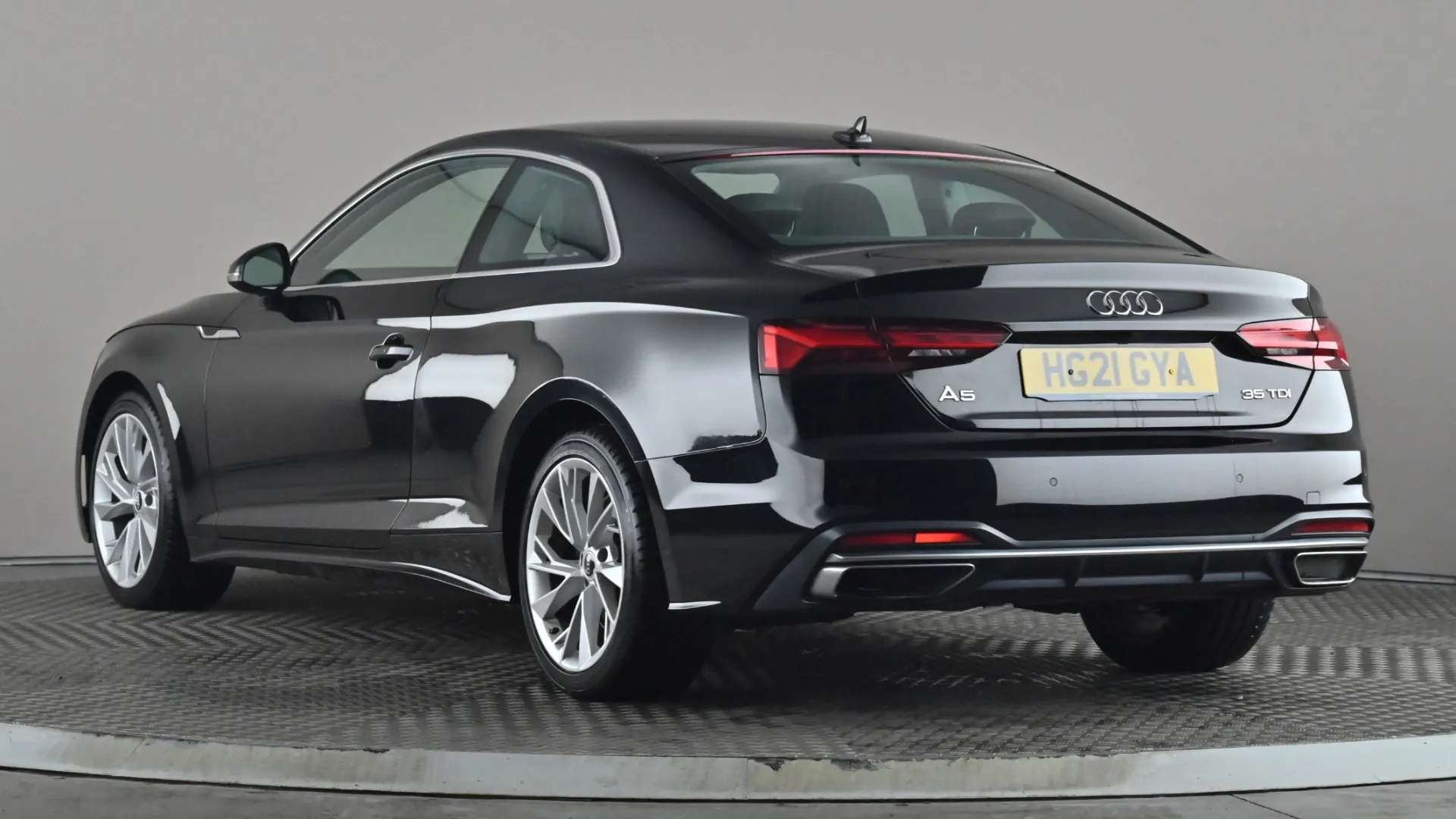 A 2021 AUDI A5 35 TDI Sport S Tronic A 2021 AUDI A5 35 TDI Sport S Tronic