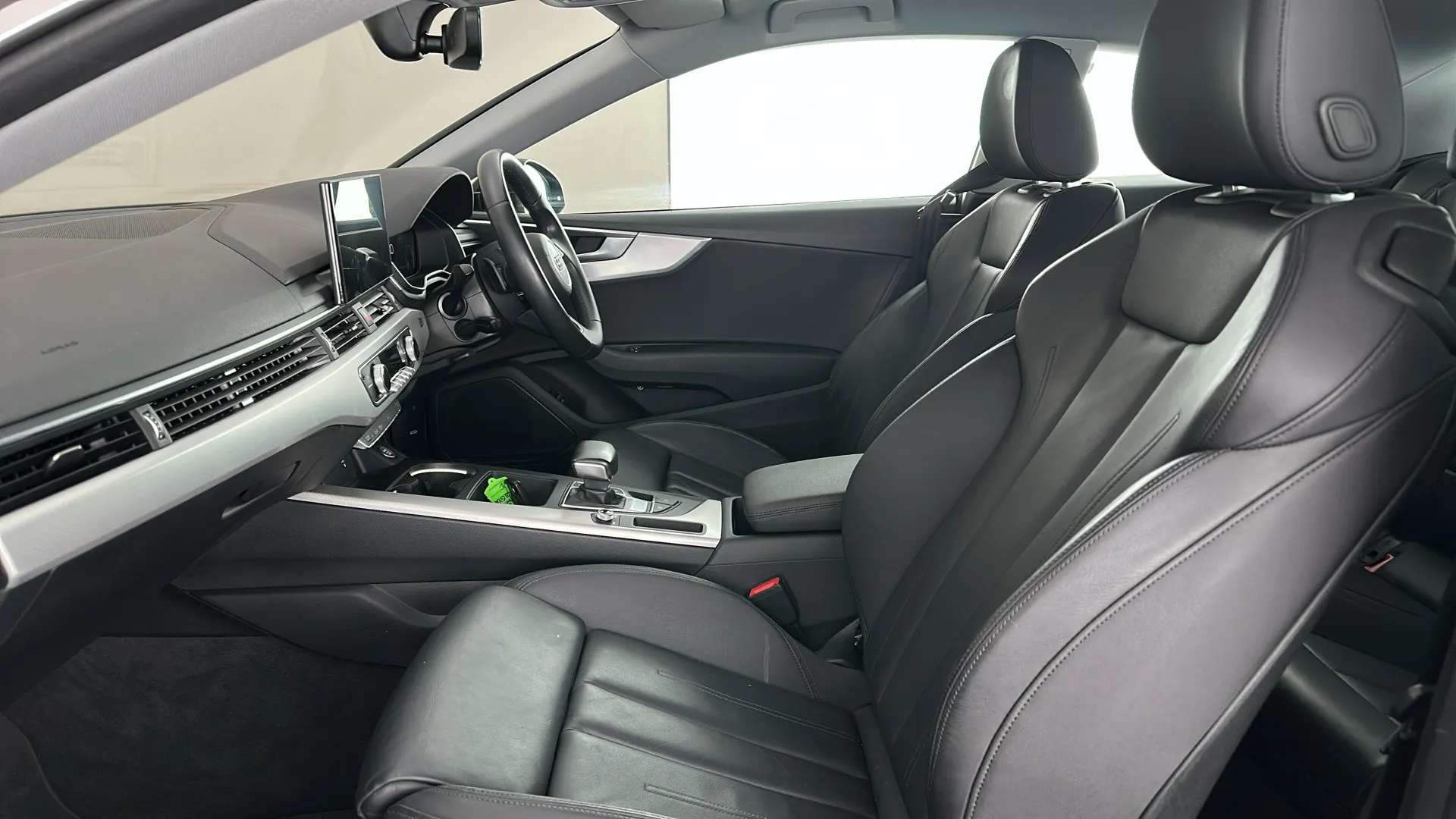 2021 AUDI A5 2021 AUDI A5