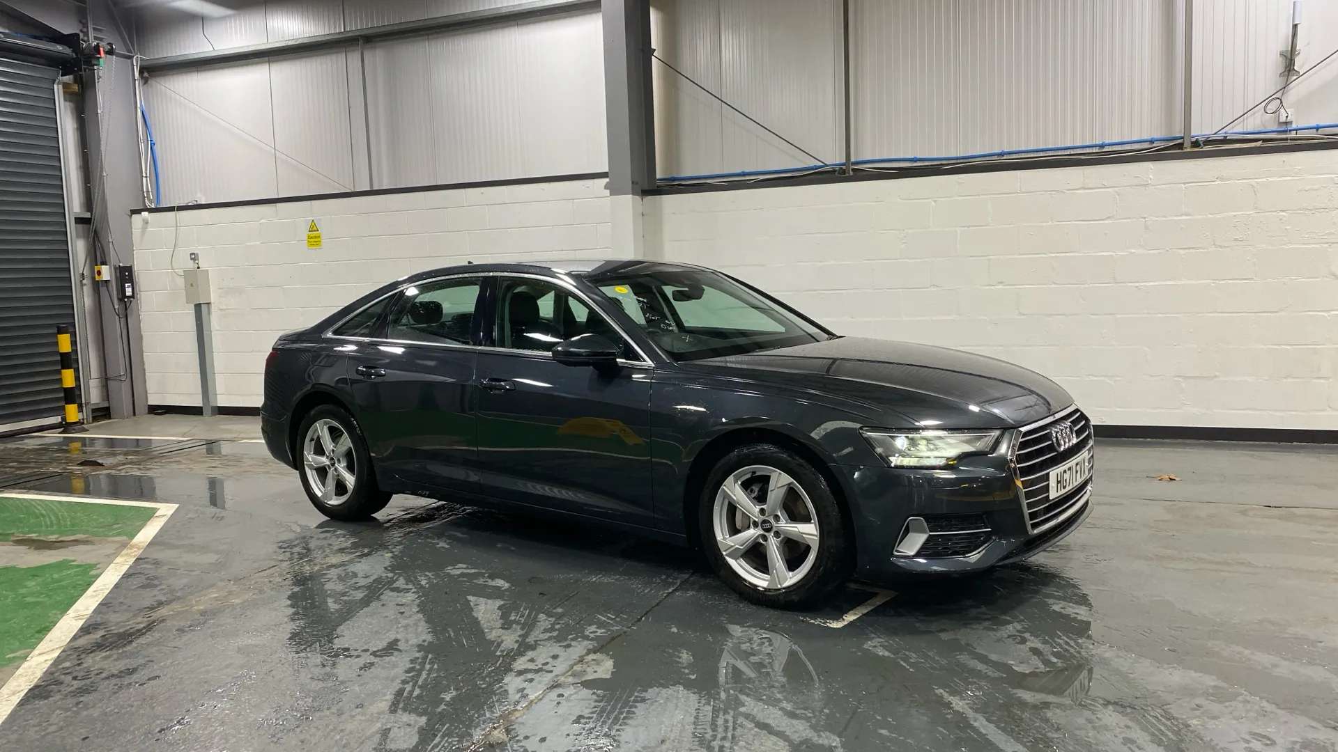 A 2022 AUDI A6 40 TFSI Sport S Tronic A 2022 AUDI A6 40 TFSI Sport S Tronic