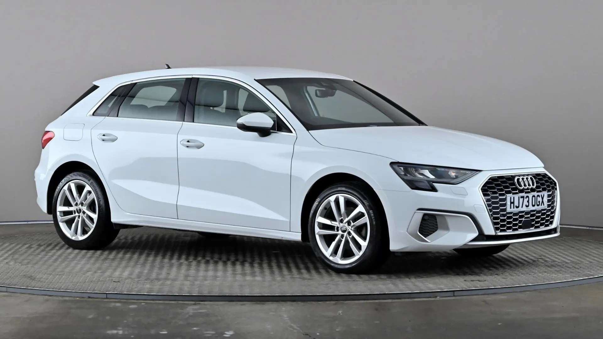 A 2023 AUDI A3 35 TFSI Sport S Tronic A 2023 AUDI A3 35 TFSI Sport S Tronic