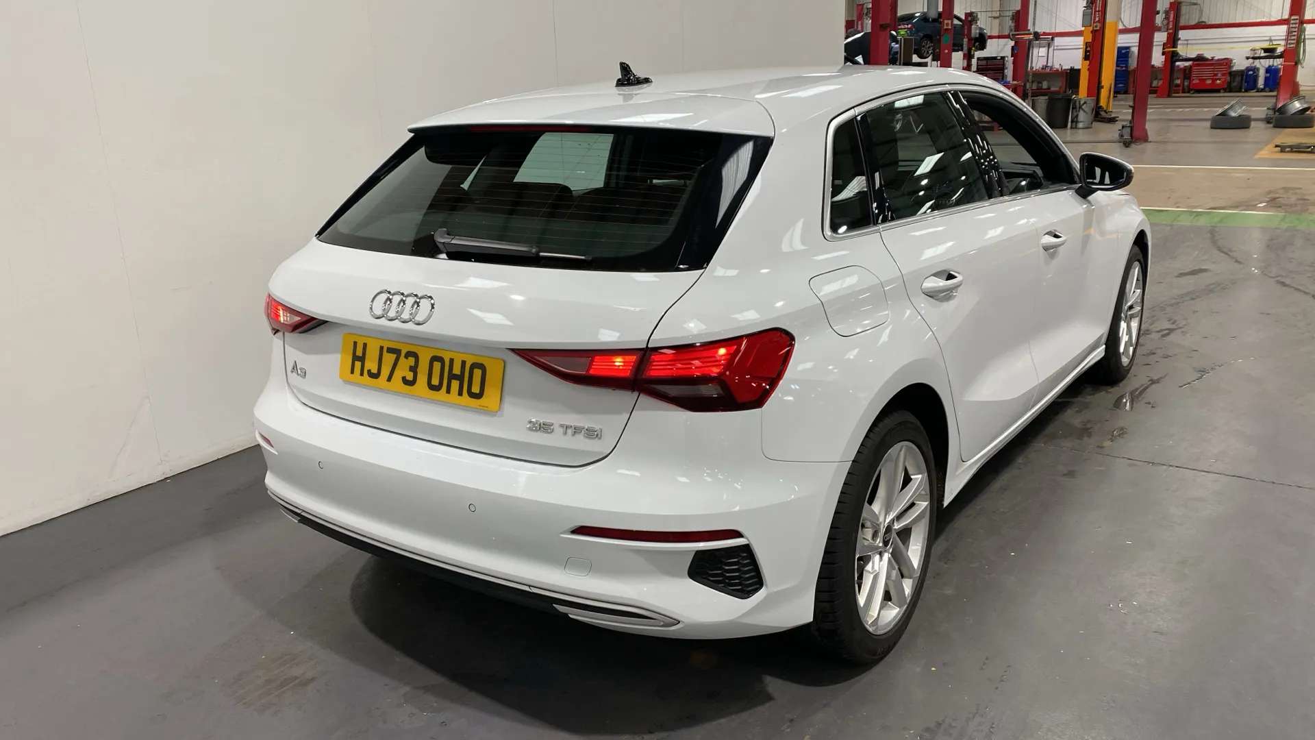 A 2023 AUDI A3 35 TFSI Sport S Tronic A 2023 AUDI A3 35 TFSI Sport S Tronic