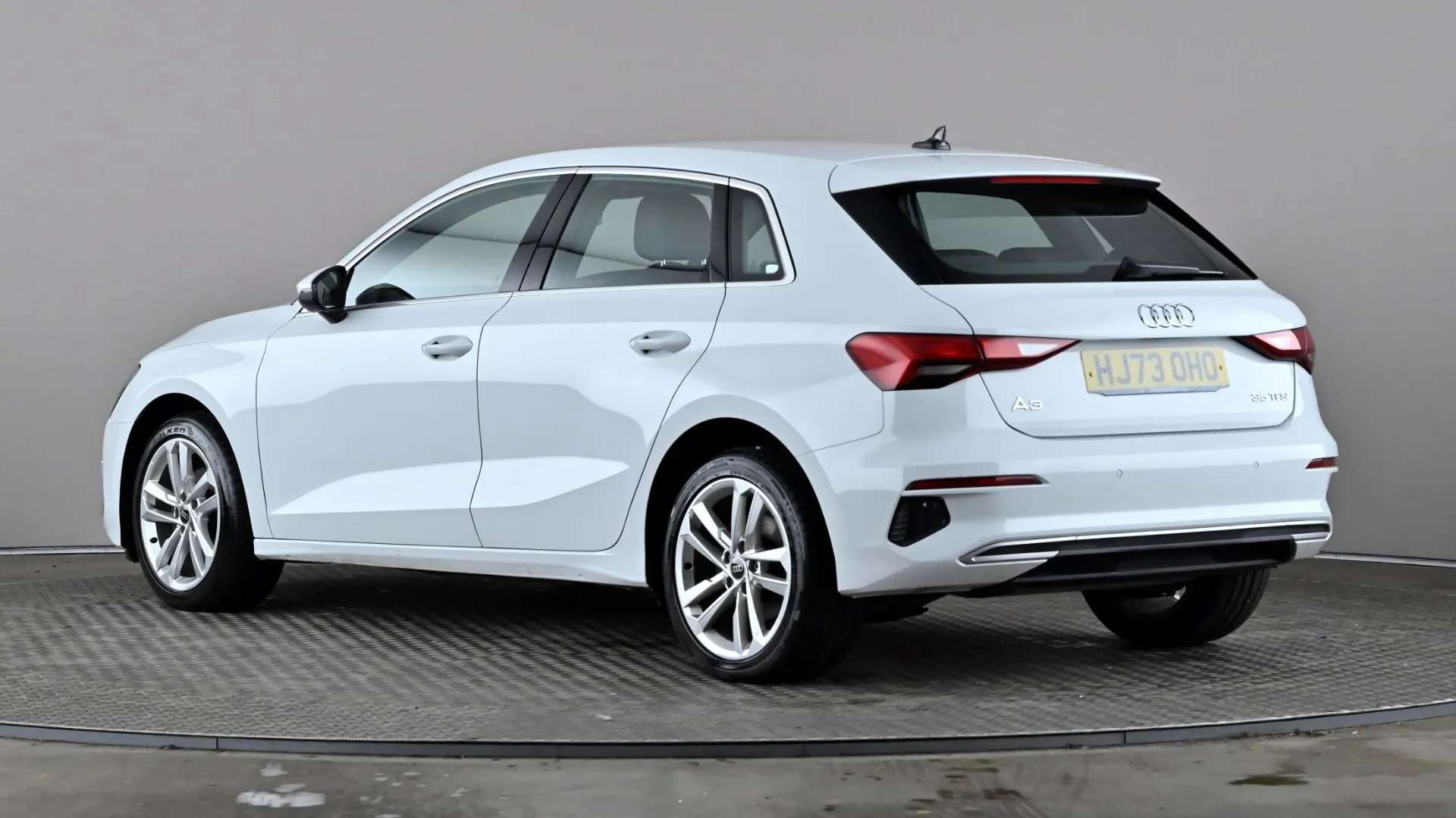 A 2023 AUDI A3 35 TFSI Sport S Tronic A 2023 AUDI A3 35 TFSI Sport S Tronic