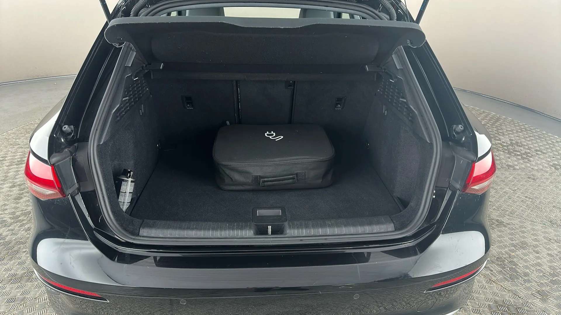 2021 AUDI A3 2021 AUDI A3