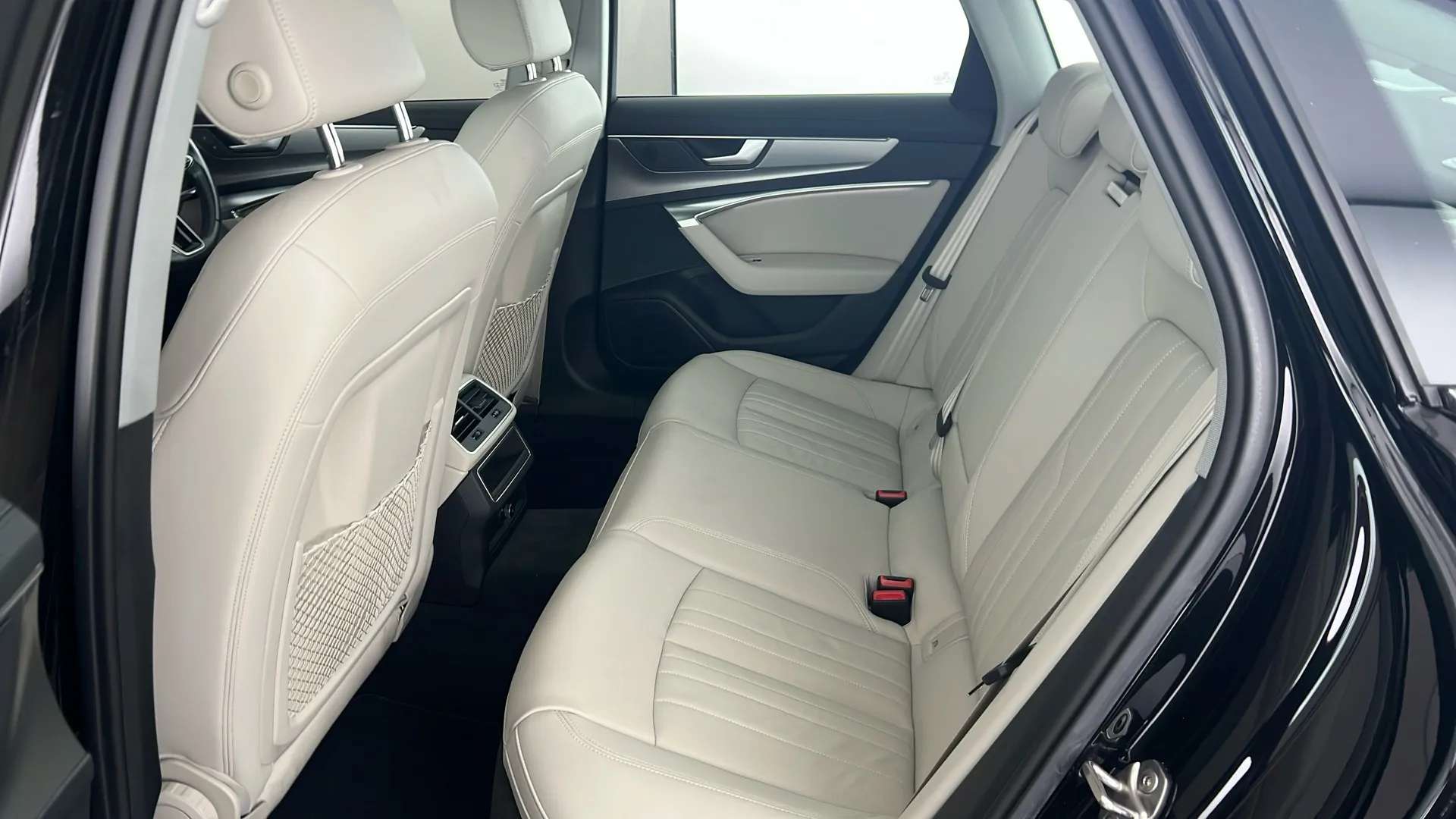 2022 AUDI A6 2022 AUDI A6