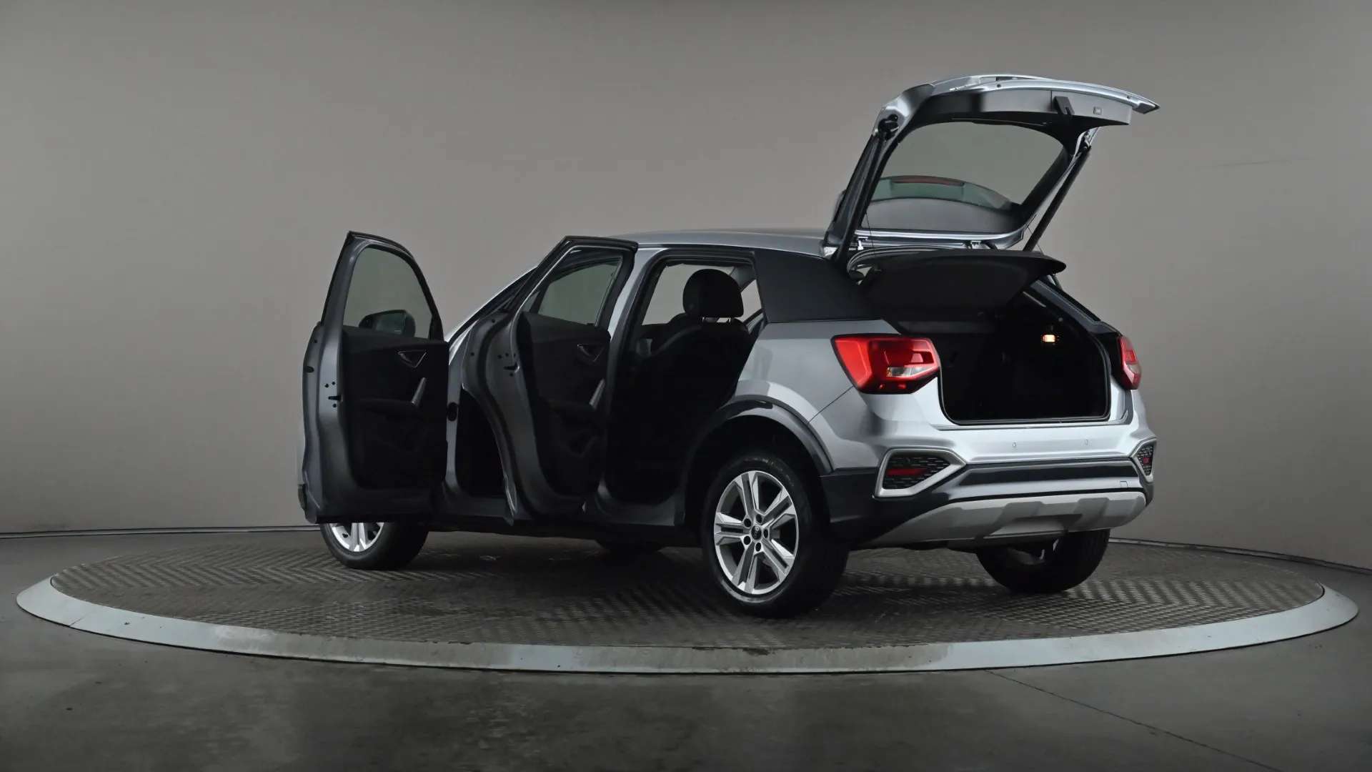 2023 AUDI Q2 2023 AUDI Q2