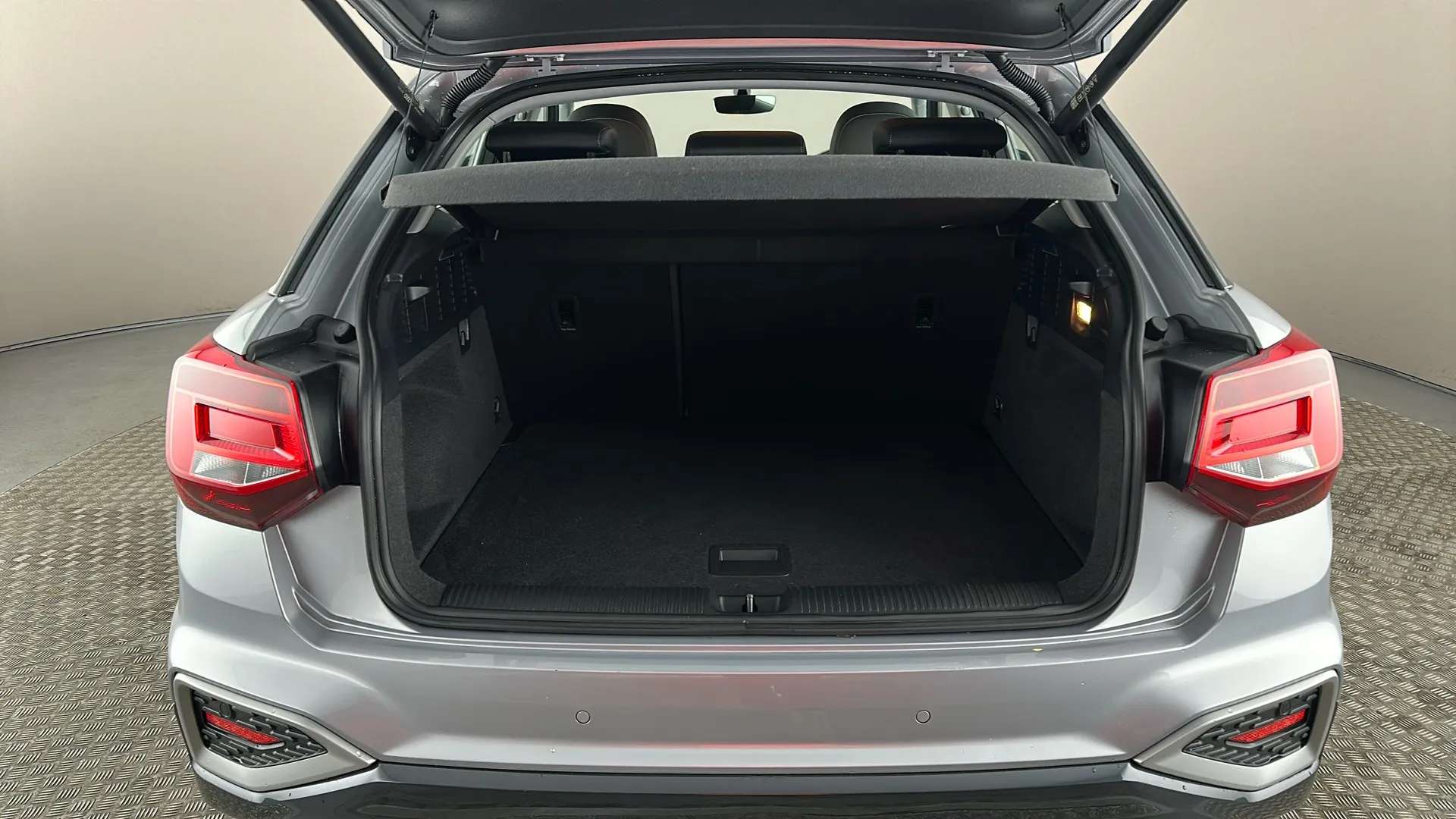 2023 AUDI Q2 2023 AUDI Q2