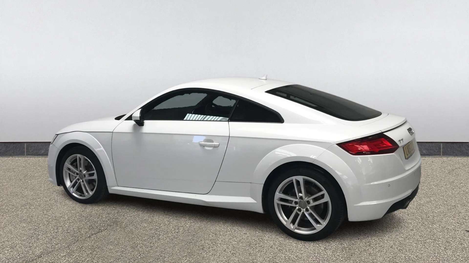 A 2019 AUDI TT 45 TFSI Quattro Sport S Tronic A 2019 AUDI TT 45 TFSI Quattro Sport S Tronic