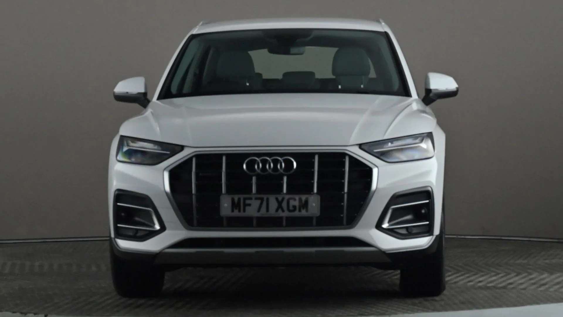 A 2021 AUDI Q5 50 TFSI e Quattro Sport S Tronic A 2021 AUDI Q5 50 TFSI e Quattro Sport S Tronic