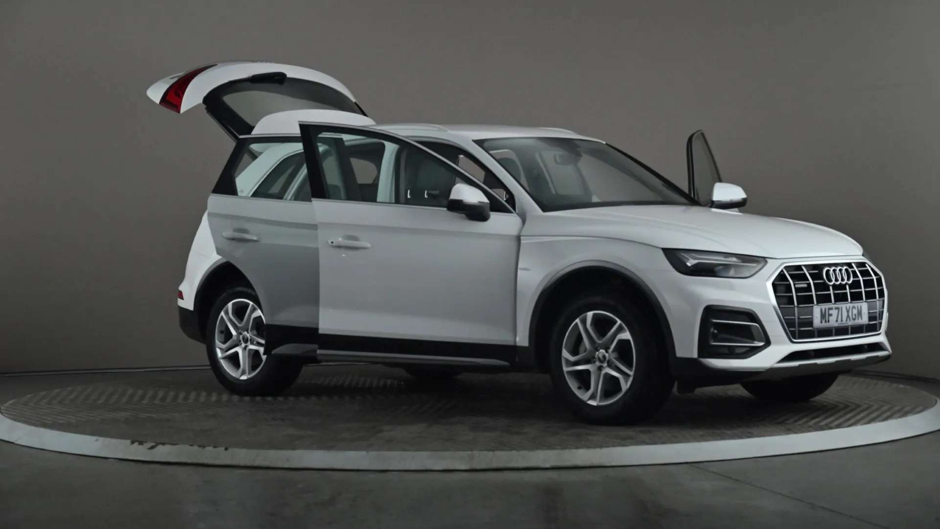 2021 AUDI Q5 2021 AUDI Q5