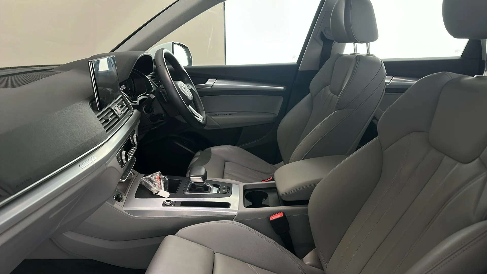 2021 AUDI Q5 2021 AUDI Q5