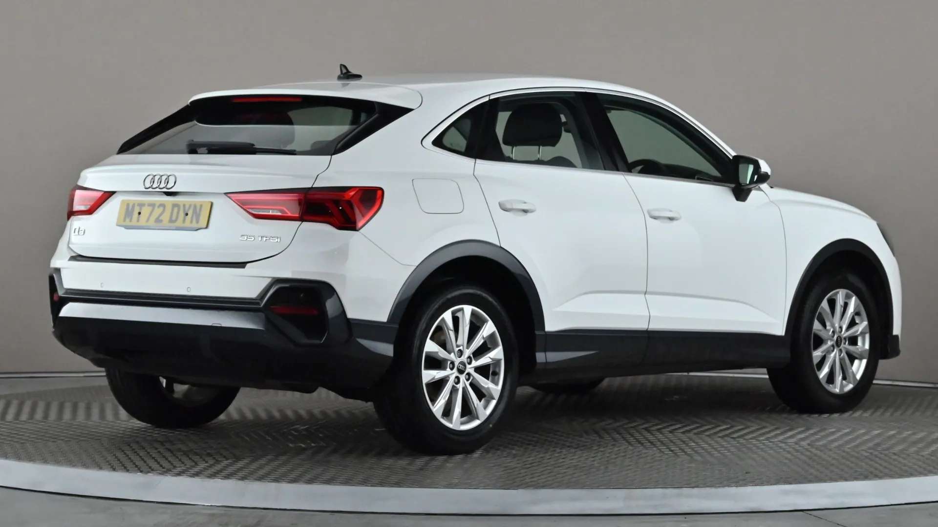 2022 AUDI Q3 2022 AUDI Q3