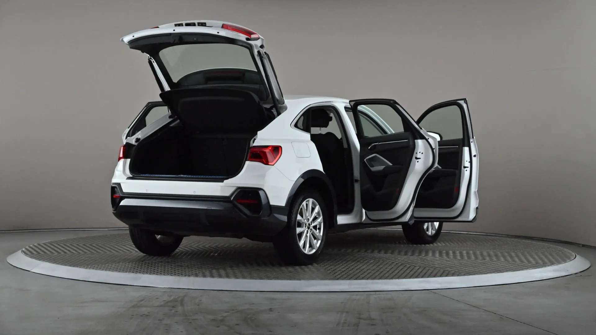 2022 AUDI Q3 2022 AUDI Q3