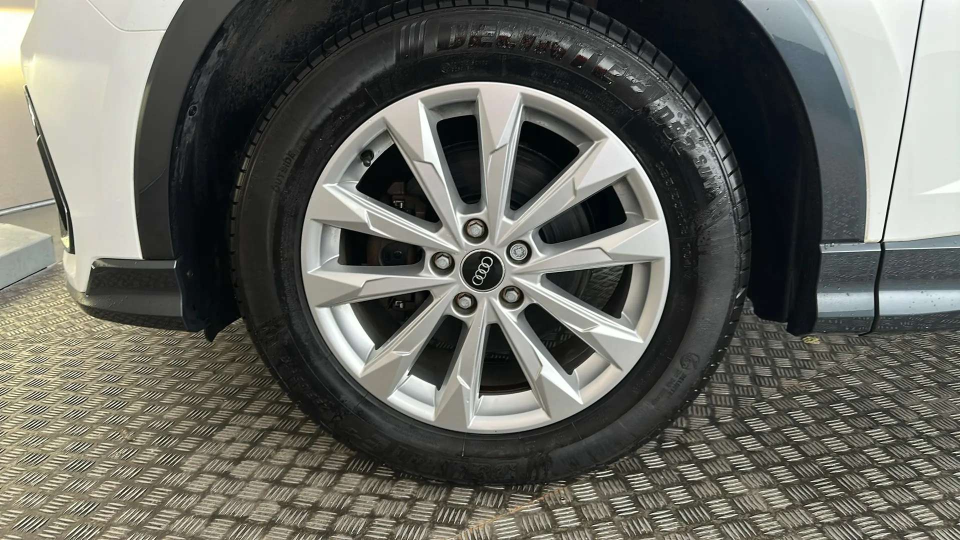 2022 AUDI Q3 2022 AUDI Q3