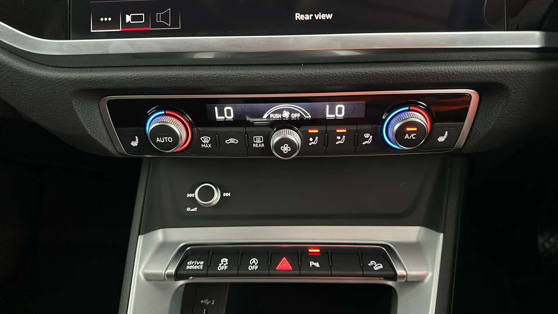 2022 AUDI Q3 2022 AUDI Q3