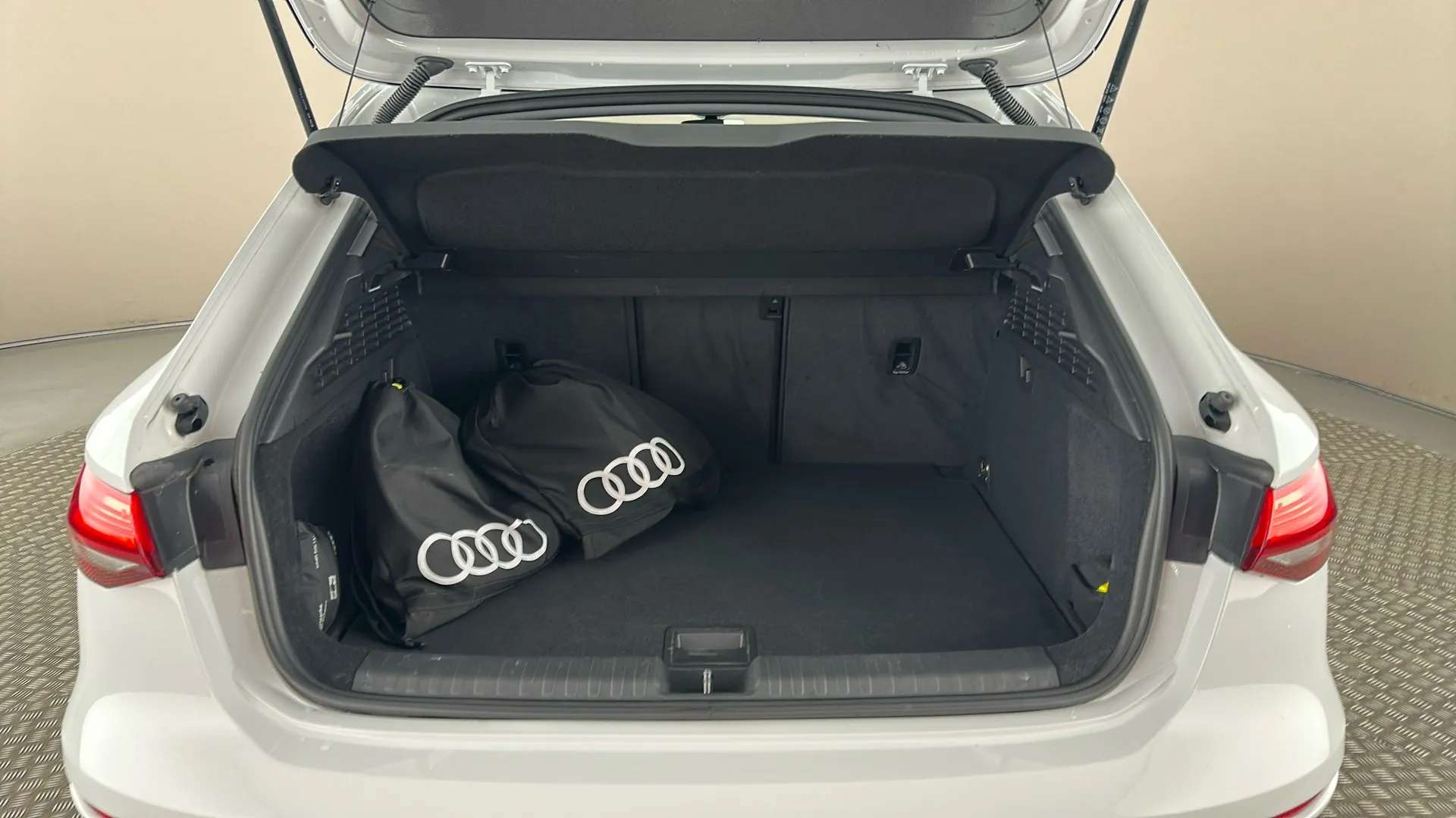 2023 AUDI A3 2023 AUDI A3