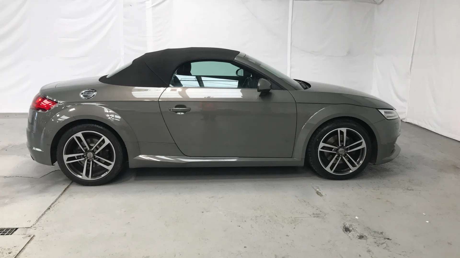 2022 AUDI TT 2022 AUDI TT