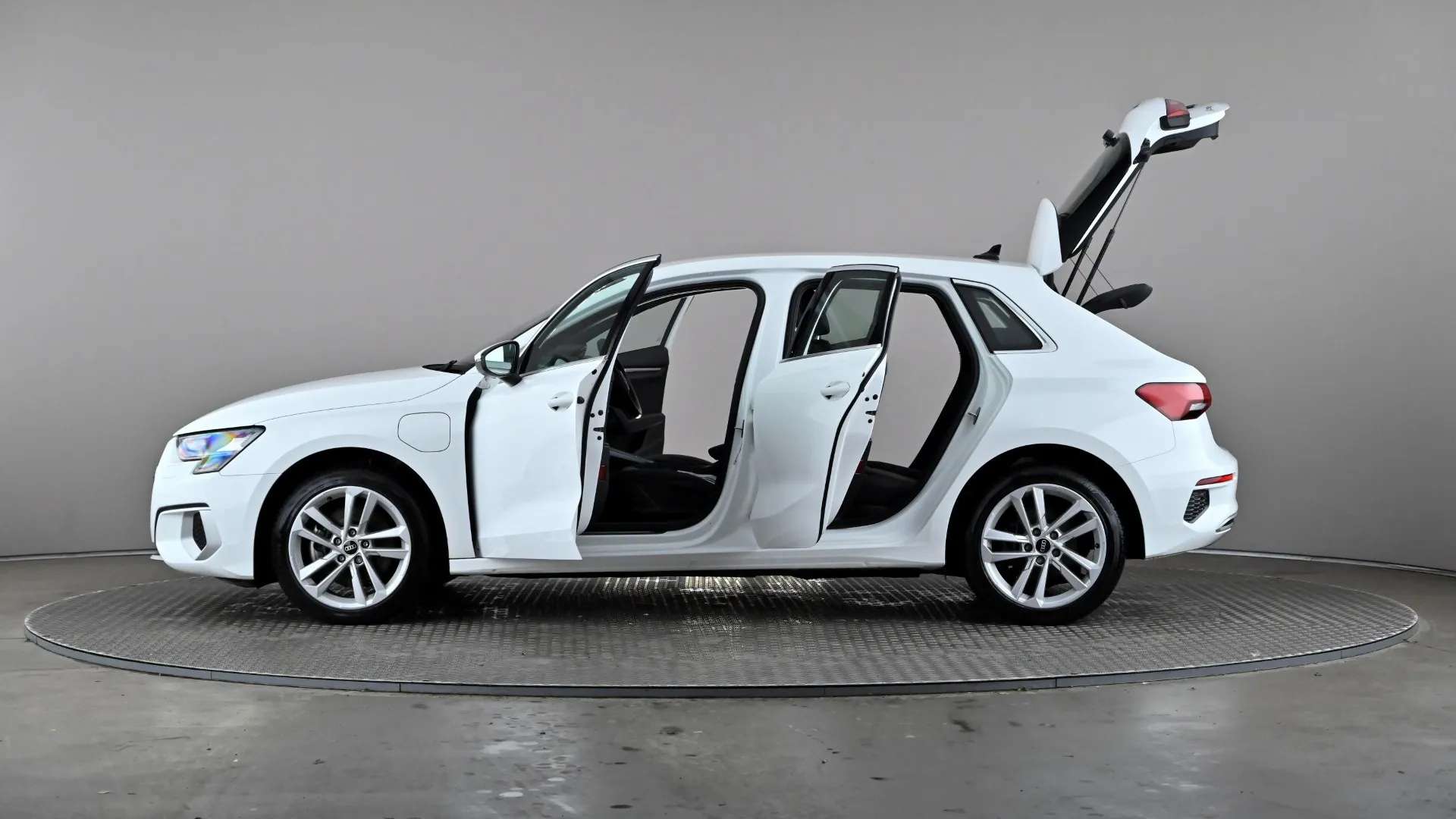 2021 AUDI A3 2021 AUDI A3