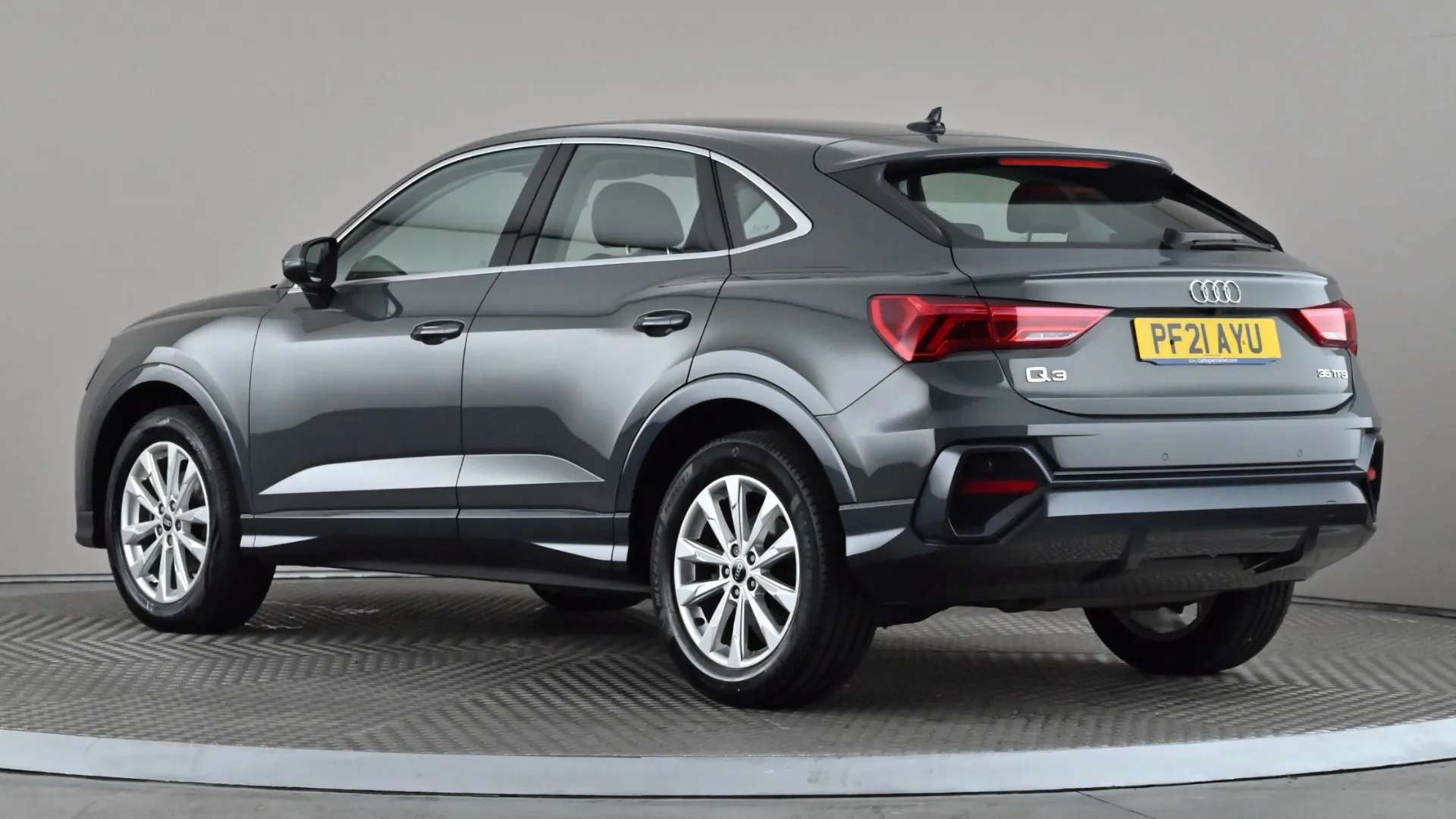 2021 AUDI Q3 2021 AUDI Q3