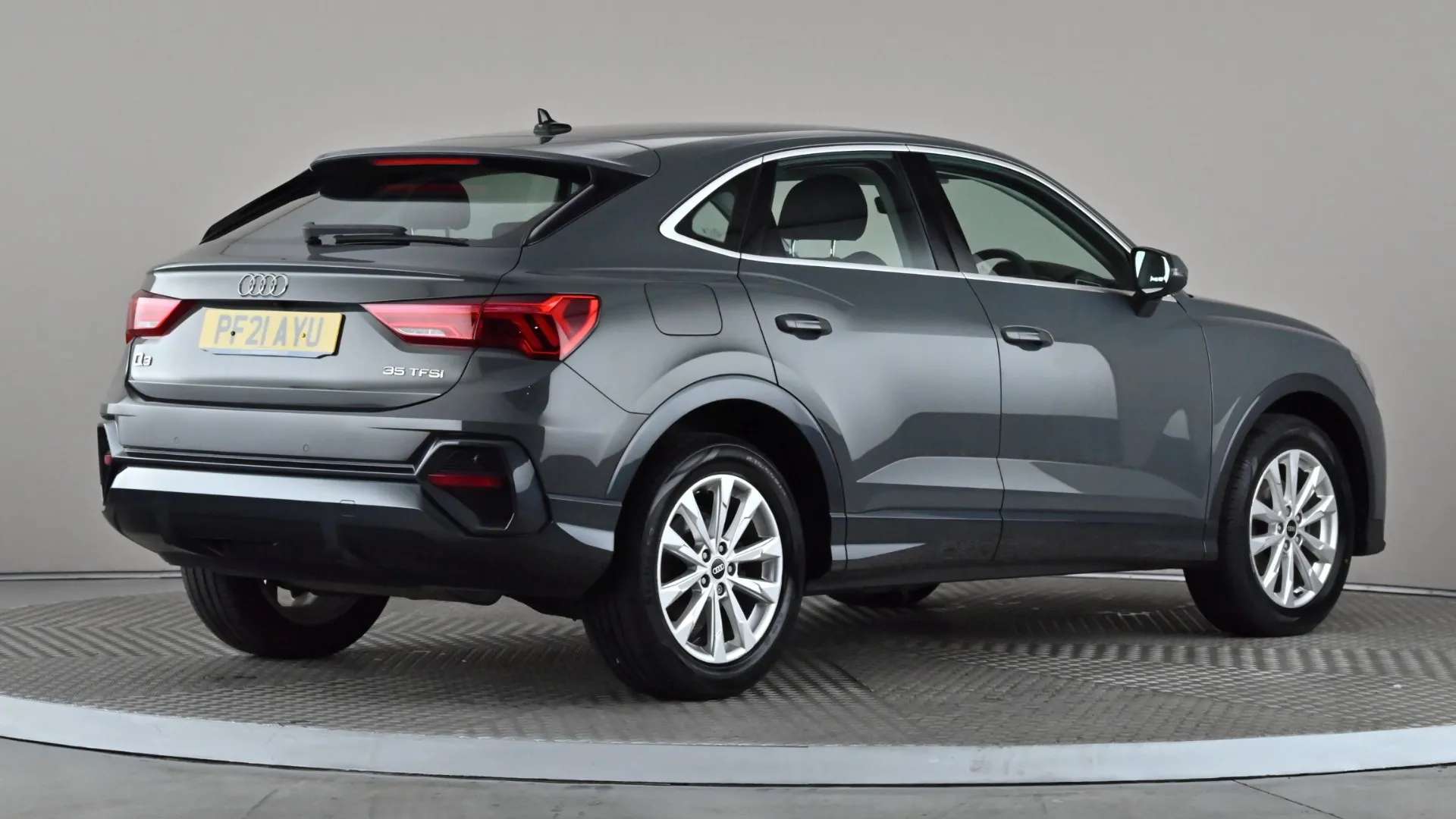 2021 AUDI Q3 2021 AUDI Q3